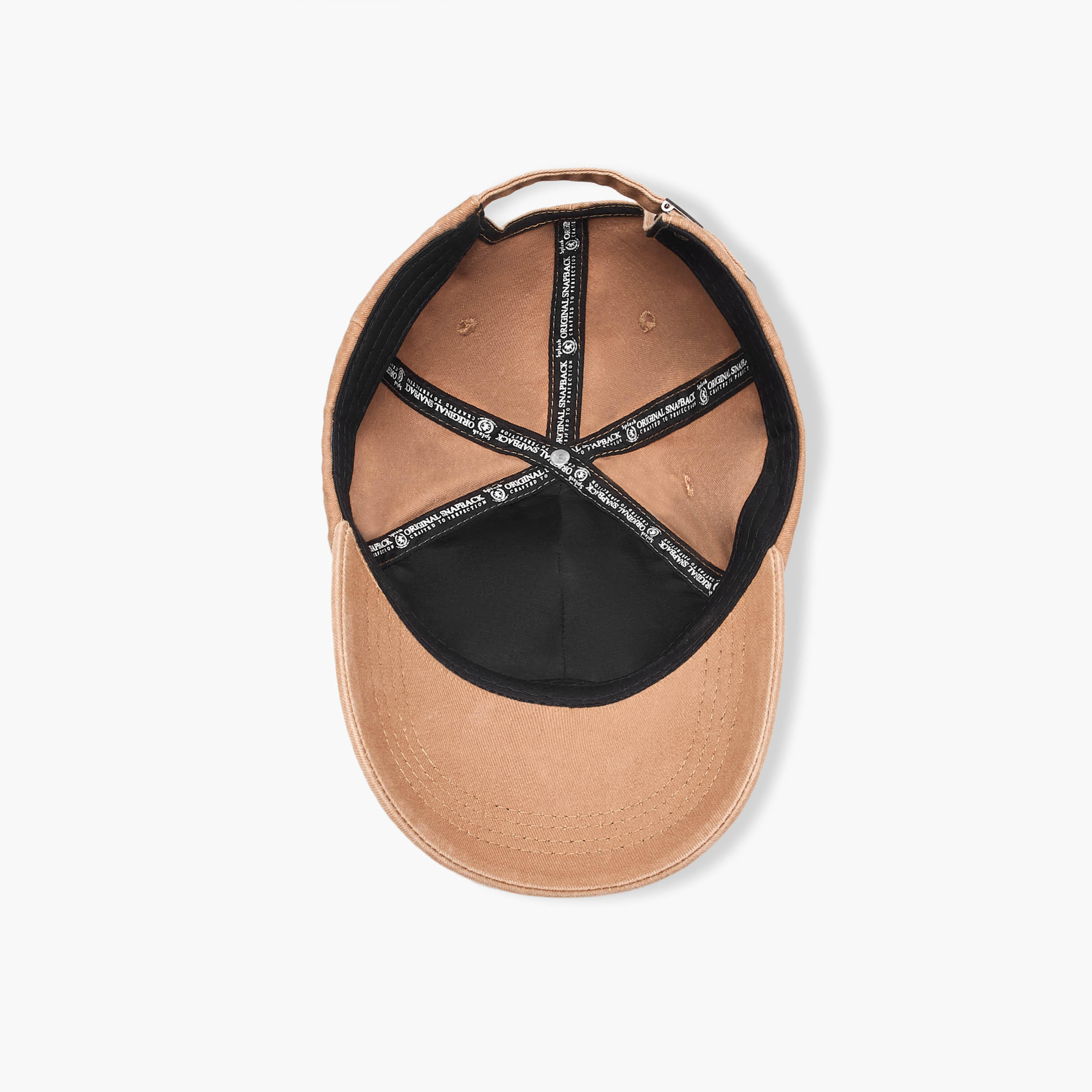 كاب مطرزة برباط إغلاق بإبزيم-men-caps-image-1