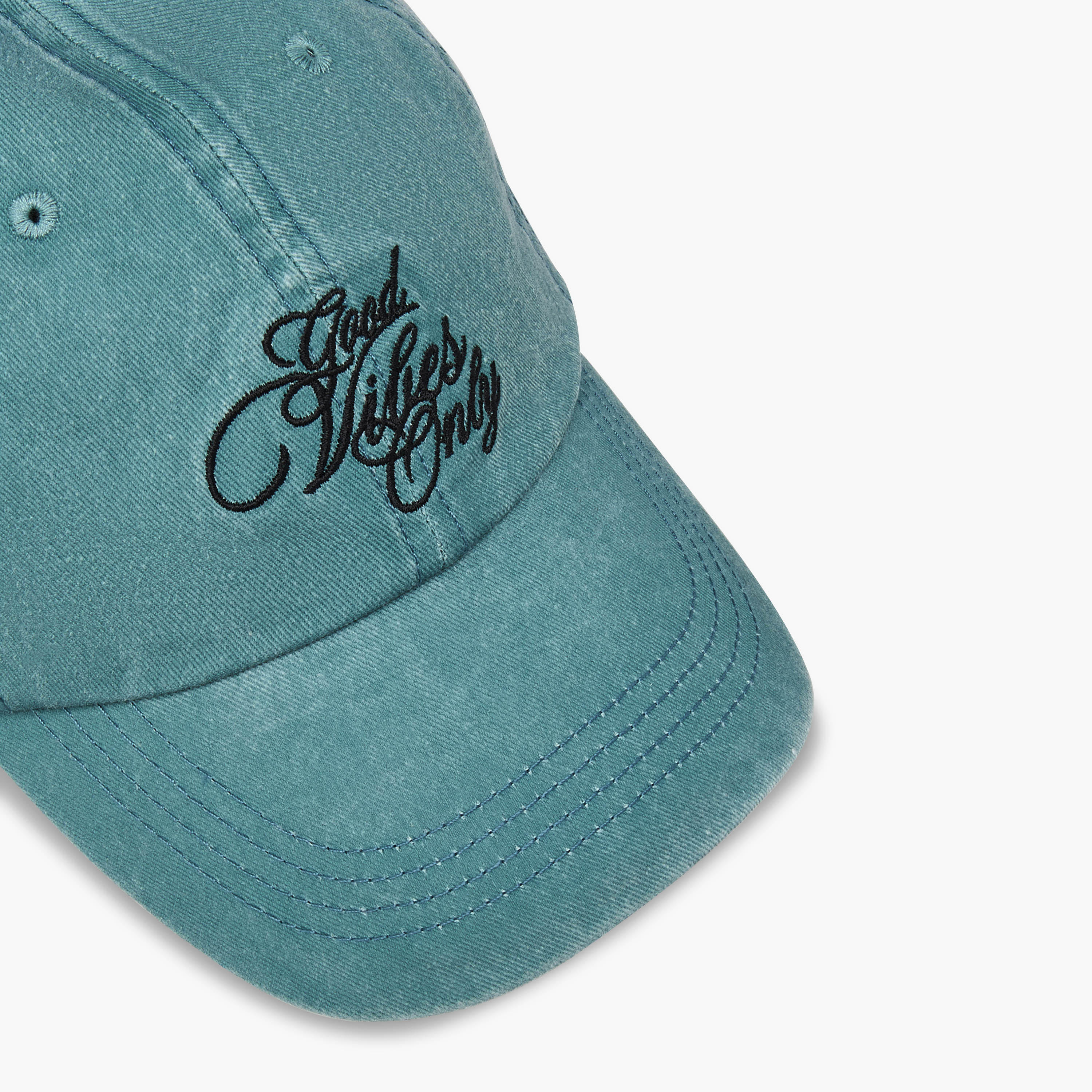 كاب بتطريز شعار وحزام إغلاق بإبزيم-men-caps-image-2