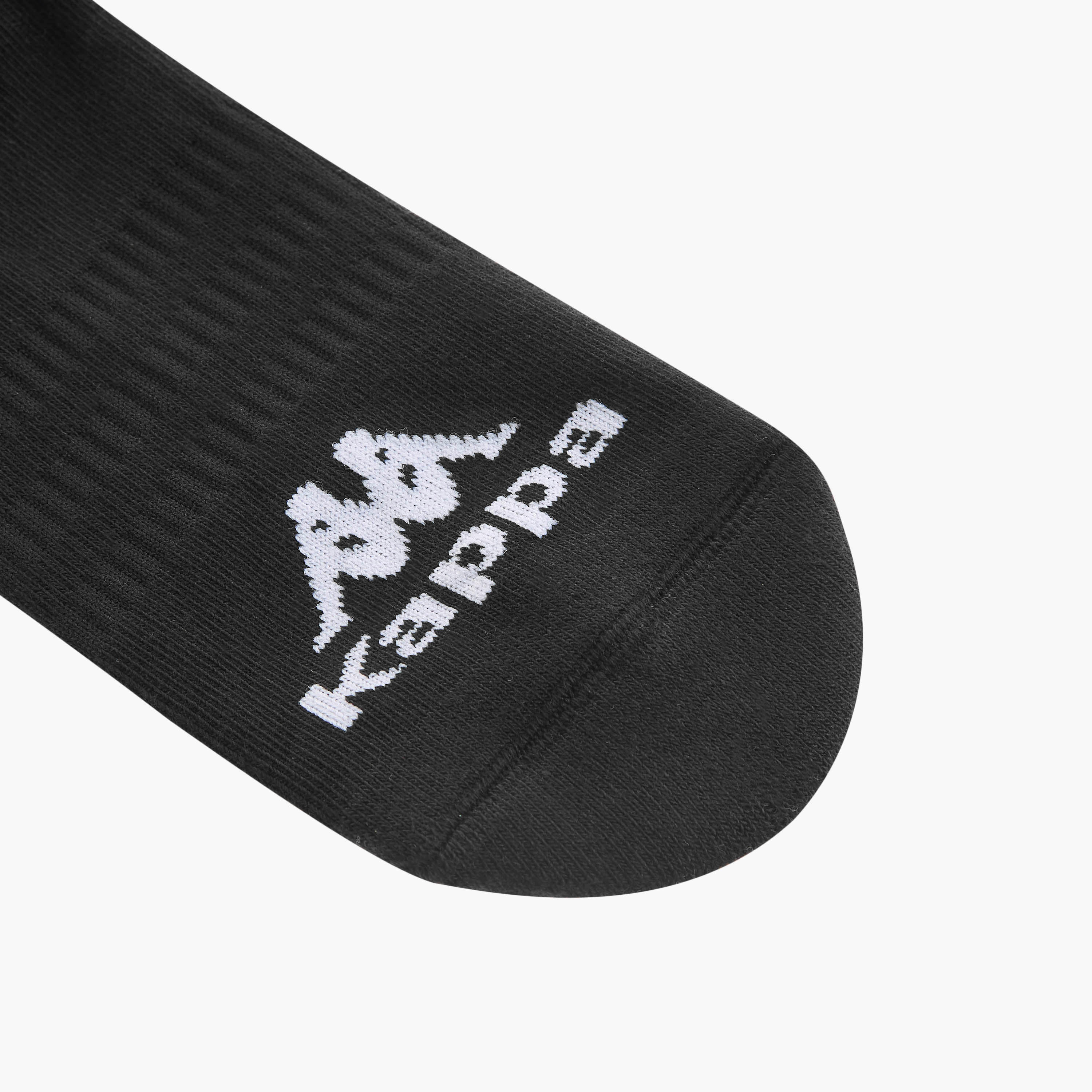 جوارب نصف تيري بطول الكاحل وحماية من البكتيريا وطبعات الشعار من كابا - طقم من 3 أزواج-men-socks-image-3