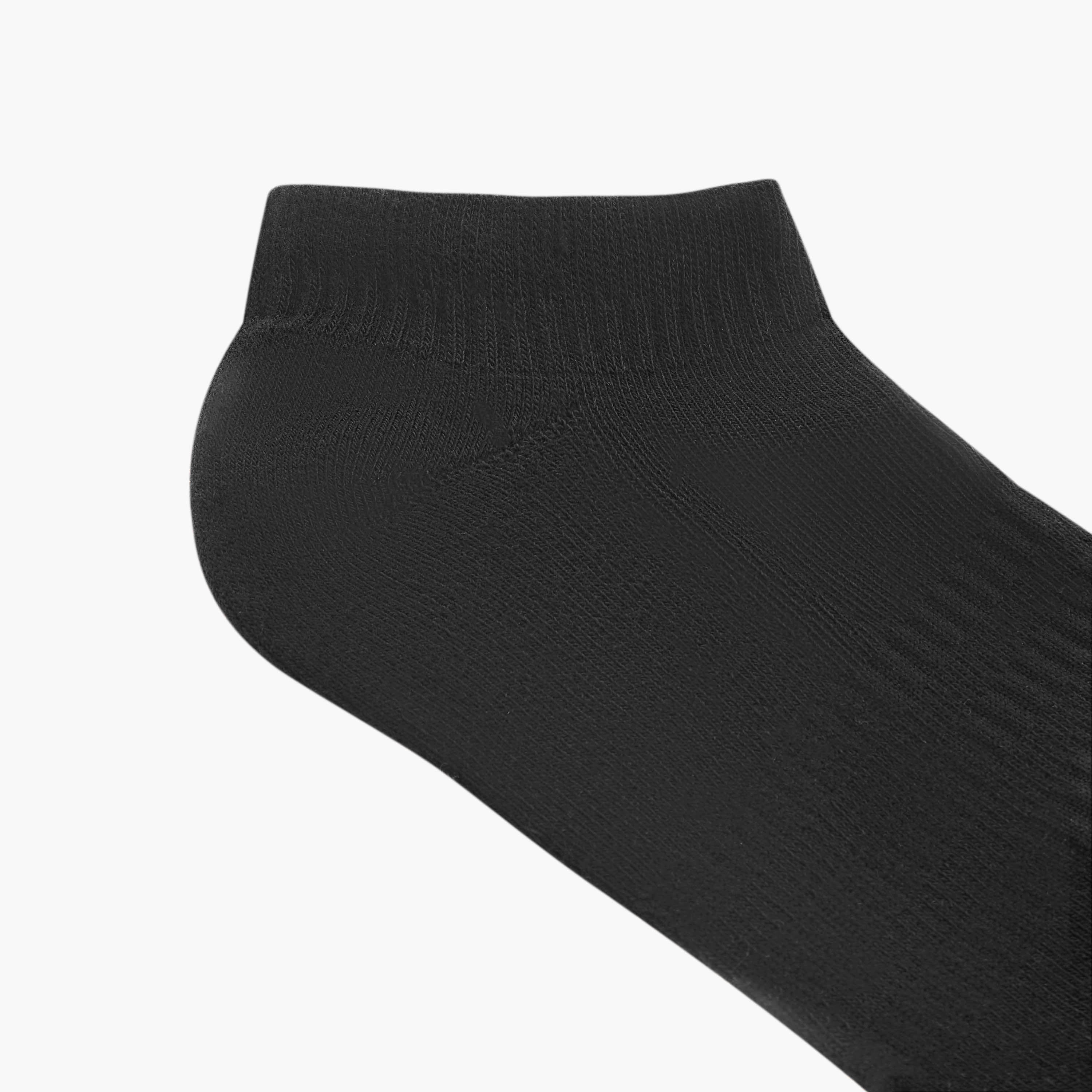 جوارب نصف تيري بطول الكاحل وحماية من البكتيريا وطبعات الشعار من كابا - طقم من 3 أزواج-men-socks-image-5