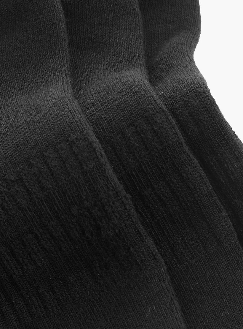 جوارب نصف تيري بطول الكاحل وحماية من البكتيريا وطبعات الشعار من كابا - طقم من 3 أزواج-men-socks-image-4