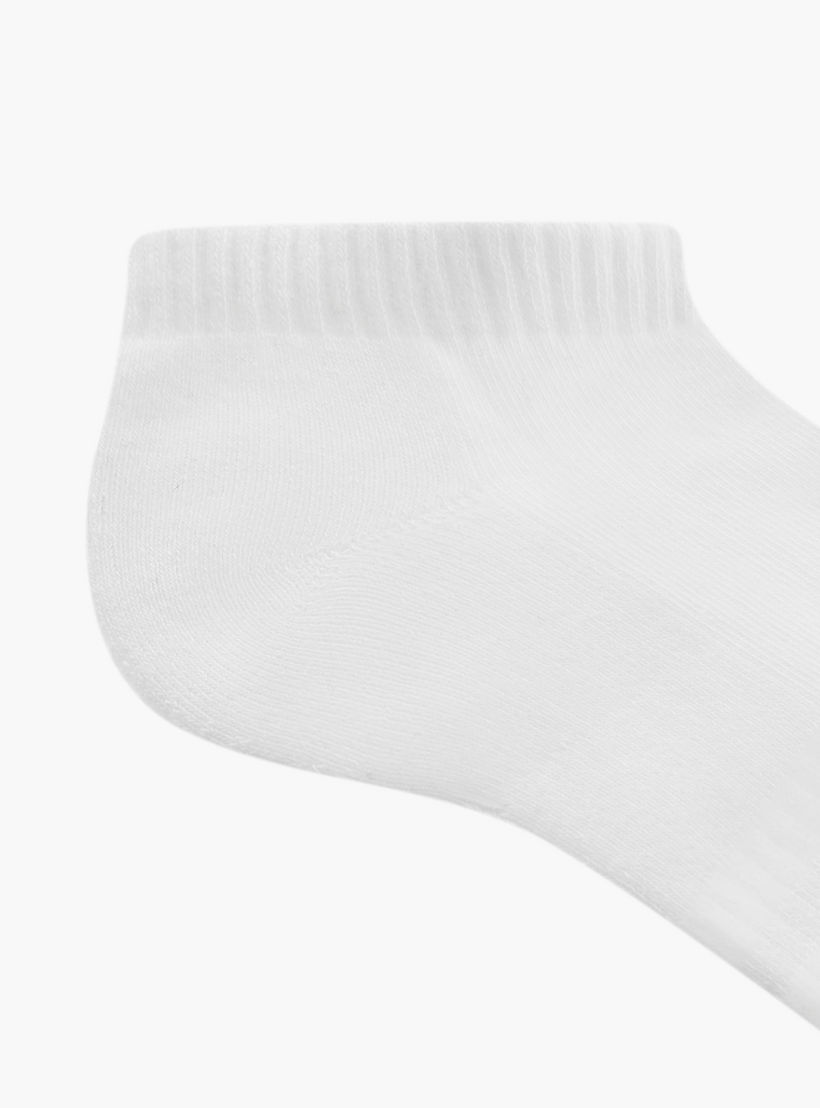 جوارب نصف تيري بطول الكاحل وحماية من البكتيريا وطبعات الشعار من كابا - طقم من 3 أزواج-men-socks-image-5