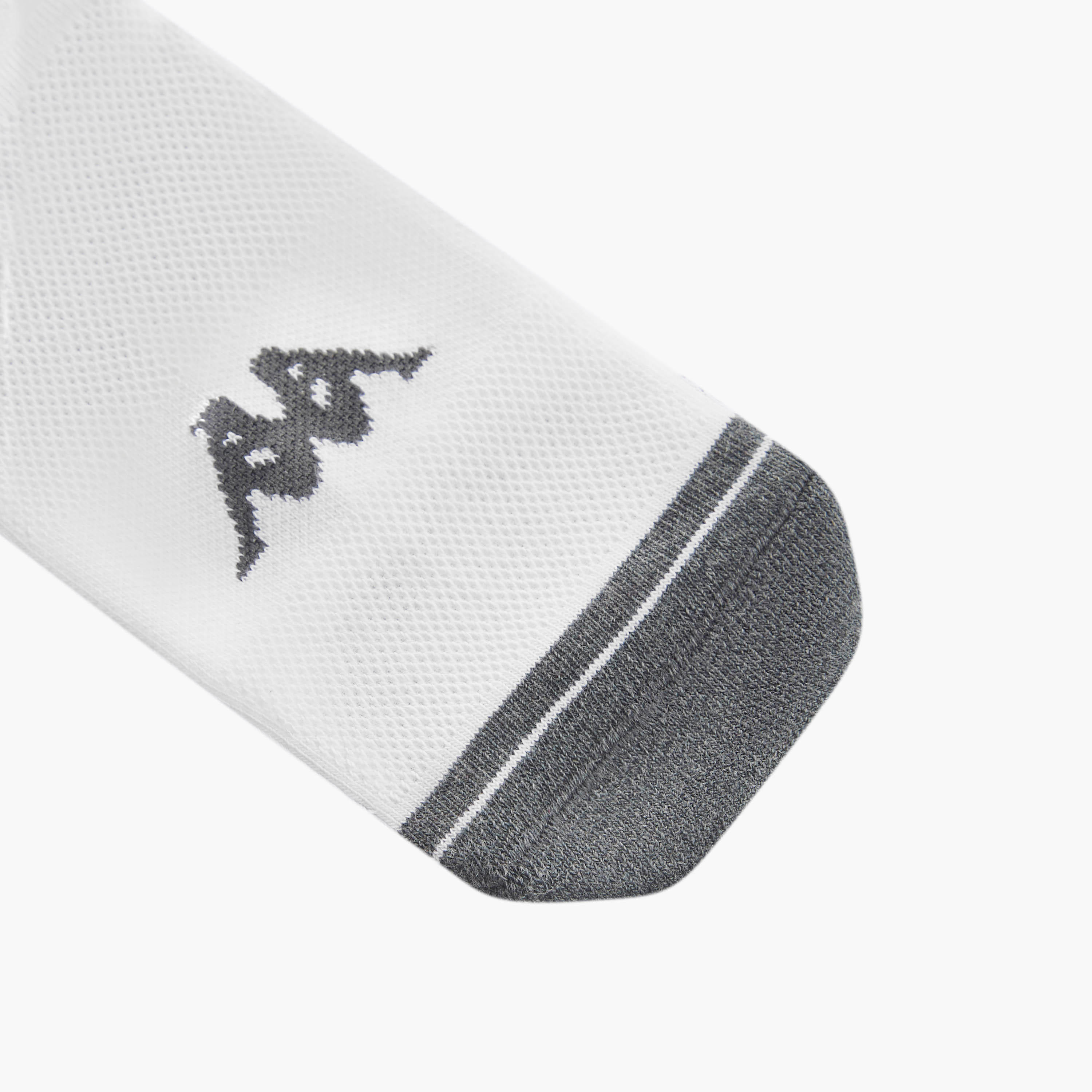 جوارب نصف تيري بطول الكاحل وحماية من البكتيريا وطبعات الشعار من كابا - طقم من 3 أزواج-men-socks-image-3