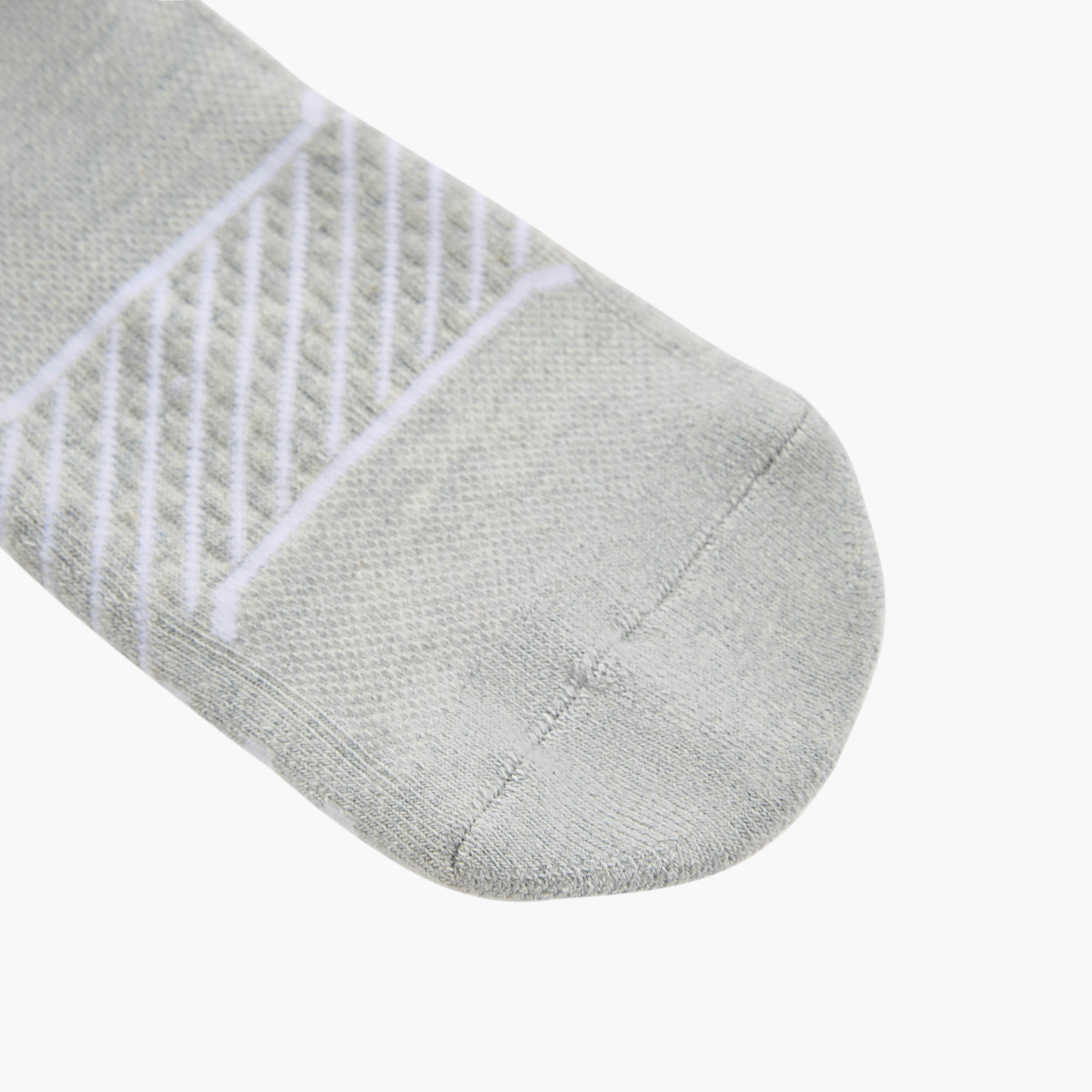 جوارب بارزة الملمس بطول الكاحل وحماية من البكتيريا - طقم من 5 أزواج-men-socks-image-3