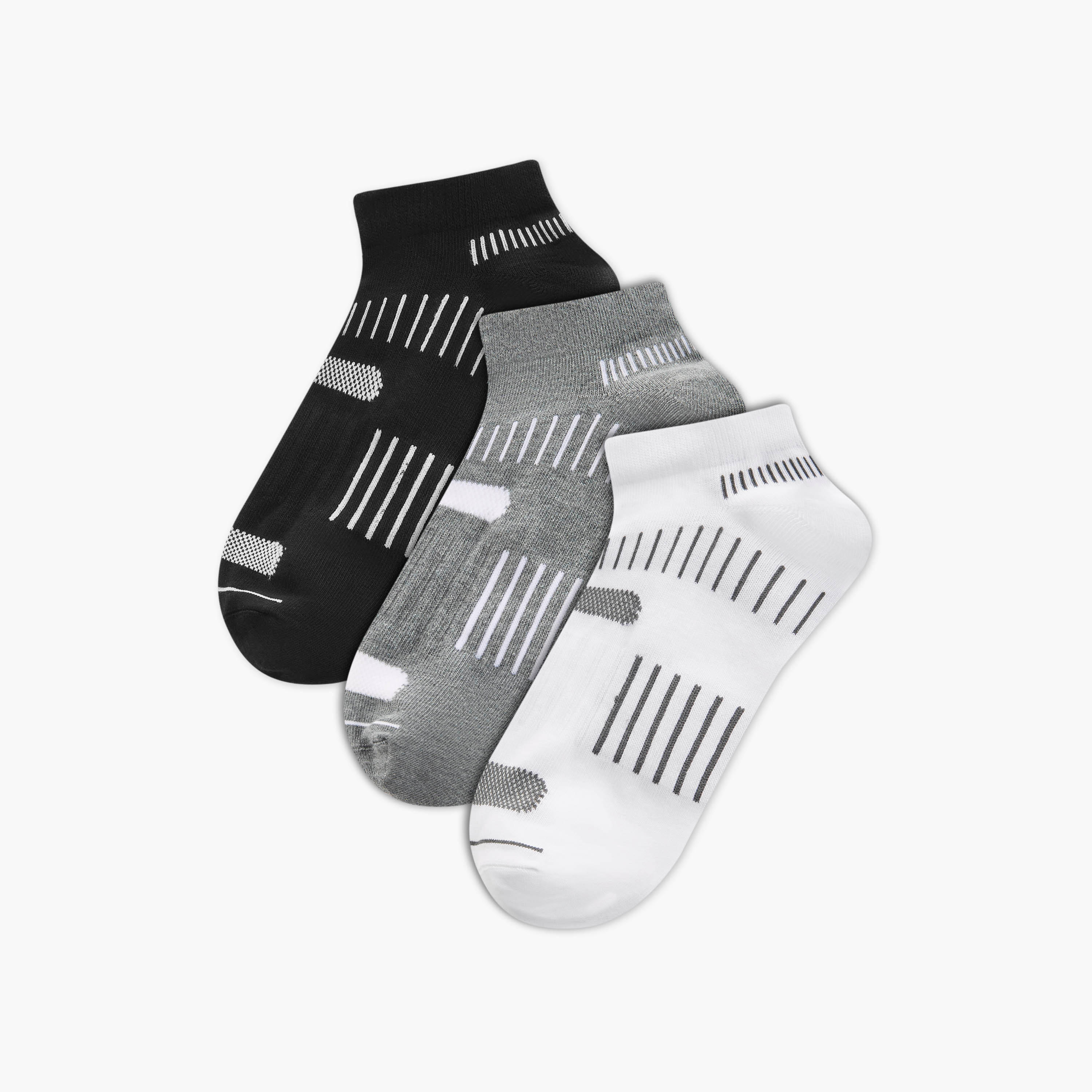 جوارب مقلّمة بطول الكاحل وحماية من البكتيريا - طقم من 3 أزواج-men-socks-image-1