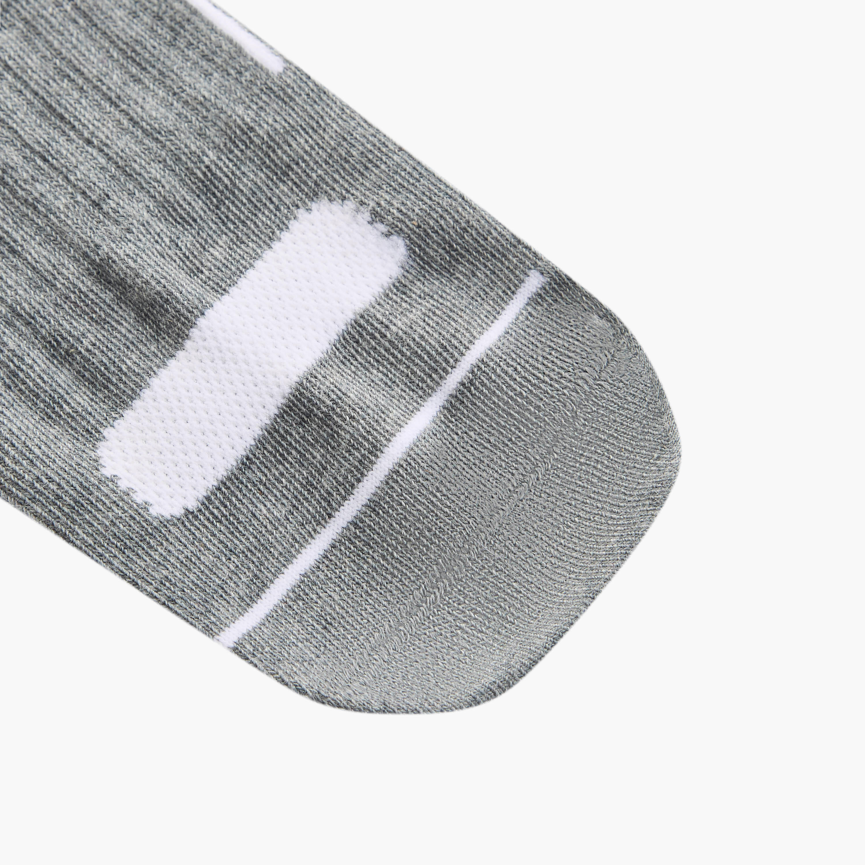 جوارب مقلّمة بطول الكاحل وحماية من البكتيريا - طقم من 3 أزواج-men-socks-image-3