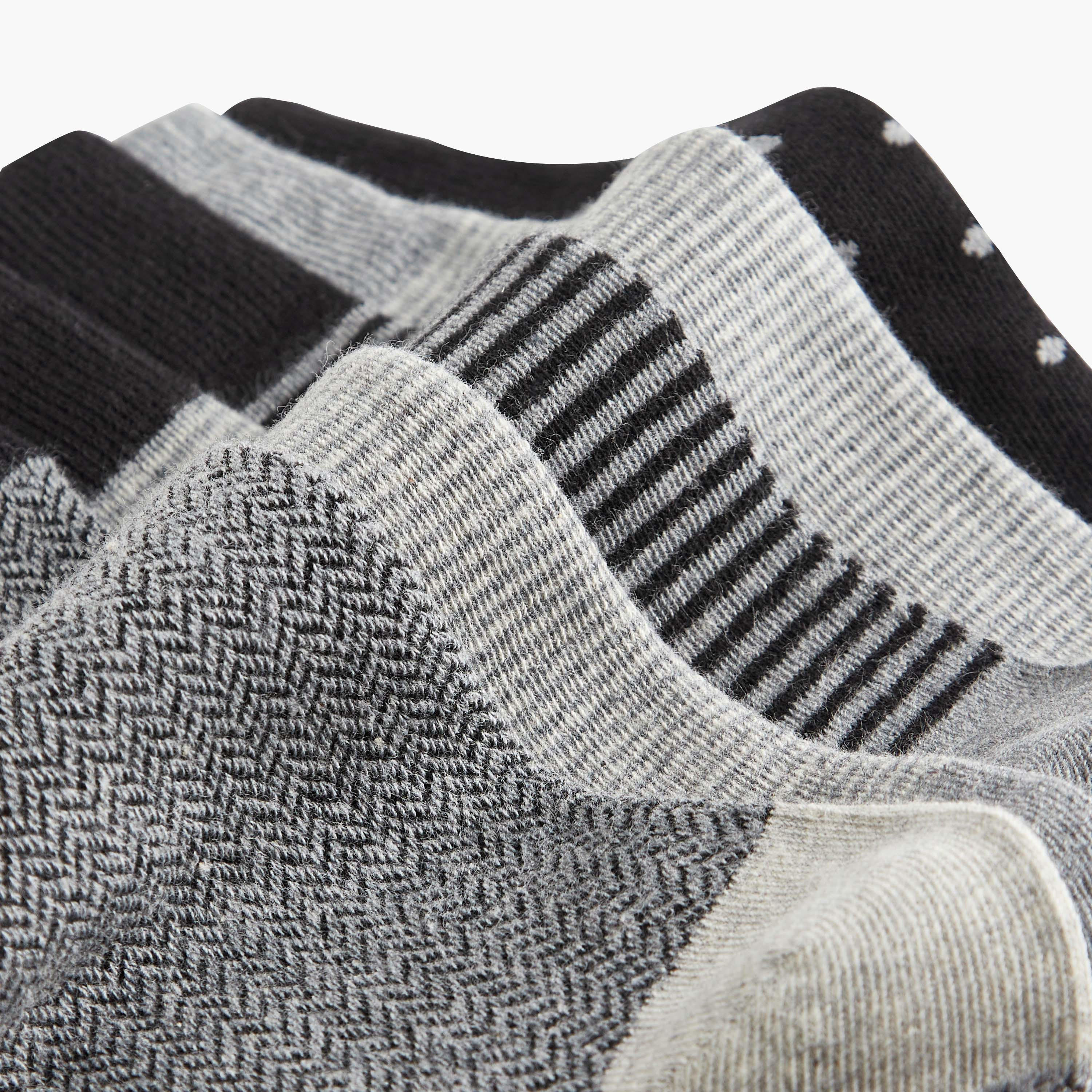 طقم جوارب 5 أزواج بارزة الملمس طويلة-men-socks-image-4
