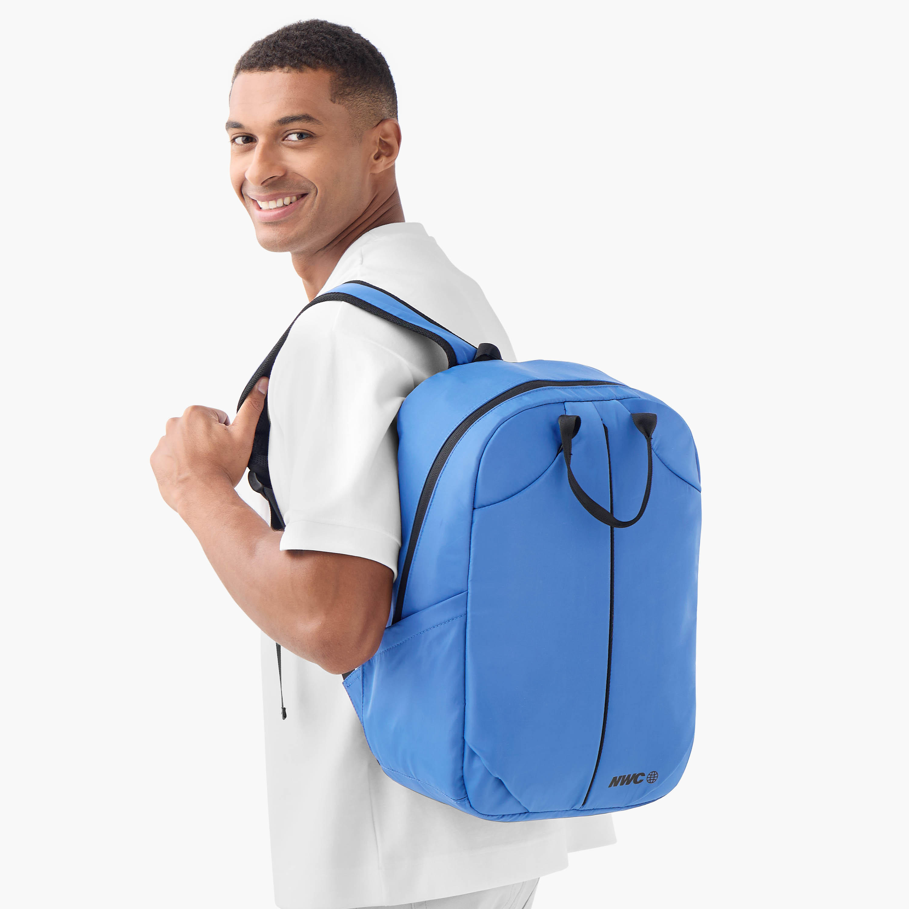 شنطة ظهر بأحزمة كتف قابلة للتعديل وسحاب إغلاق-men-bags-image-7