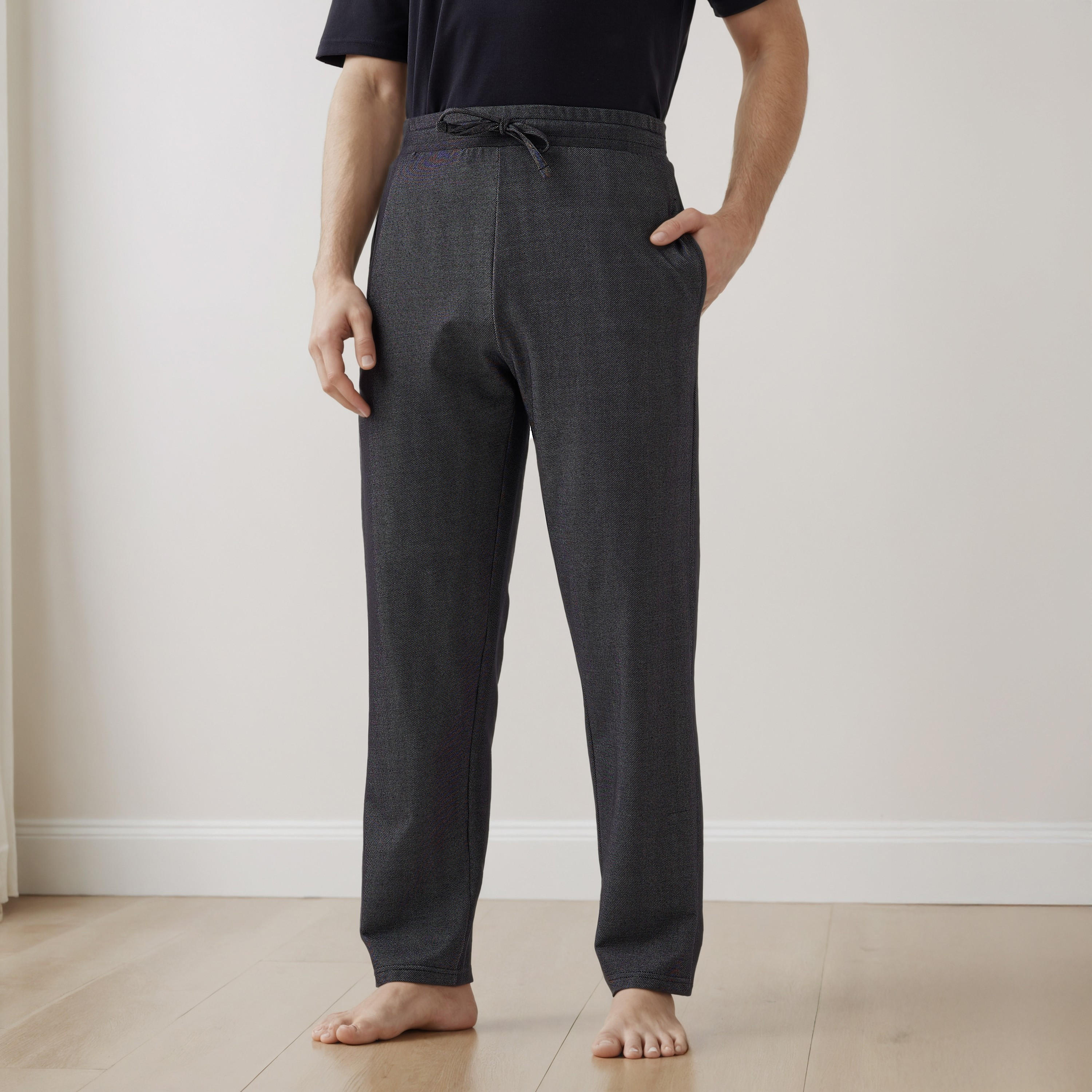 طقم بنطلون بيجاما بارز الملمس وتيشيرت بياقة ضيقة-men-clothing-nightwear-sets-image-3