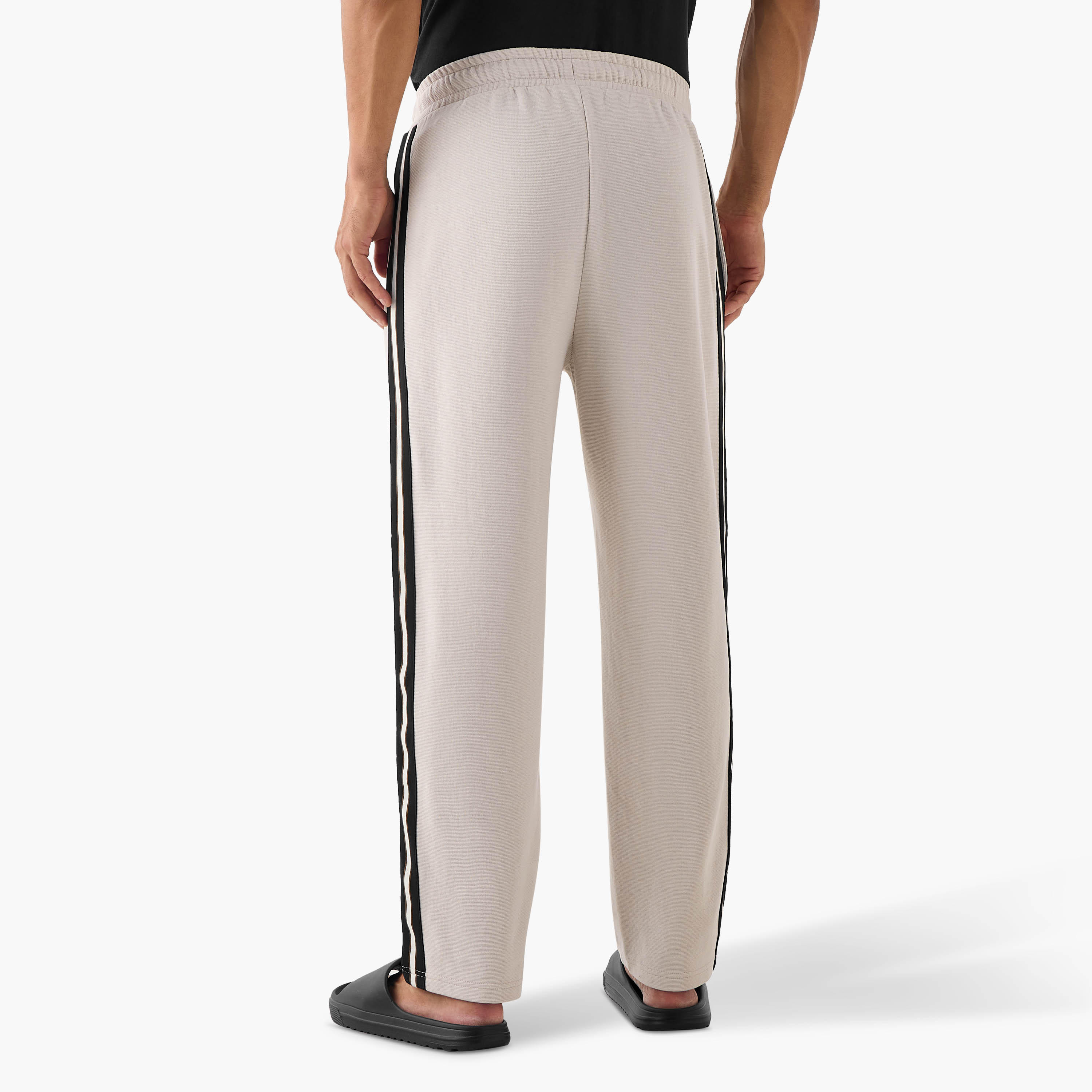 Striped Pyjama with Drawstring Closure and Pockets-men-clothing-nightwear-pyjamaandshorts-image-3
