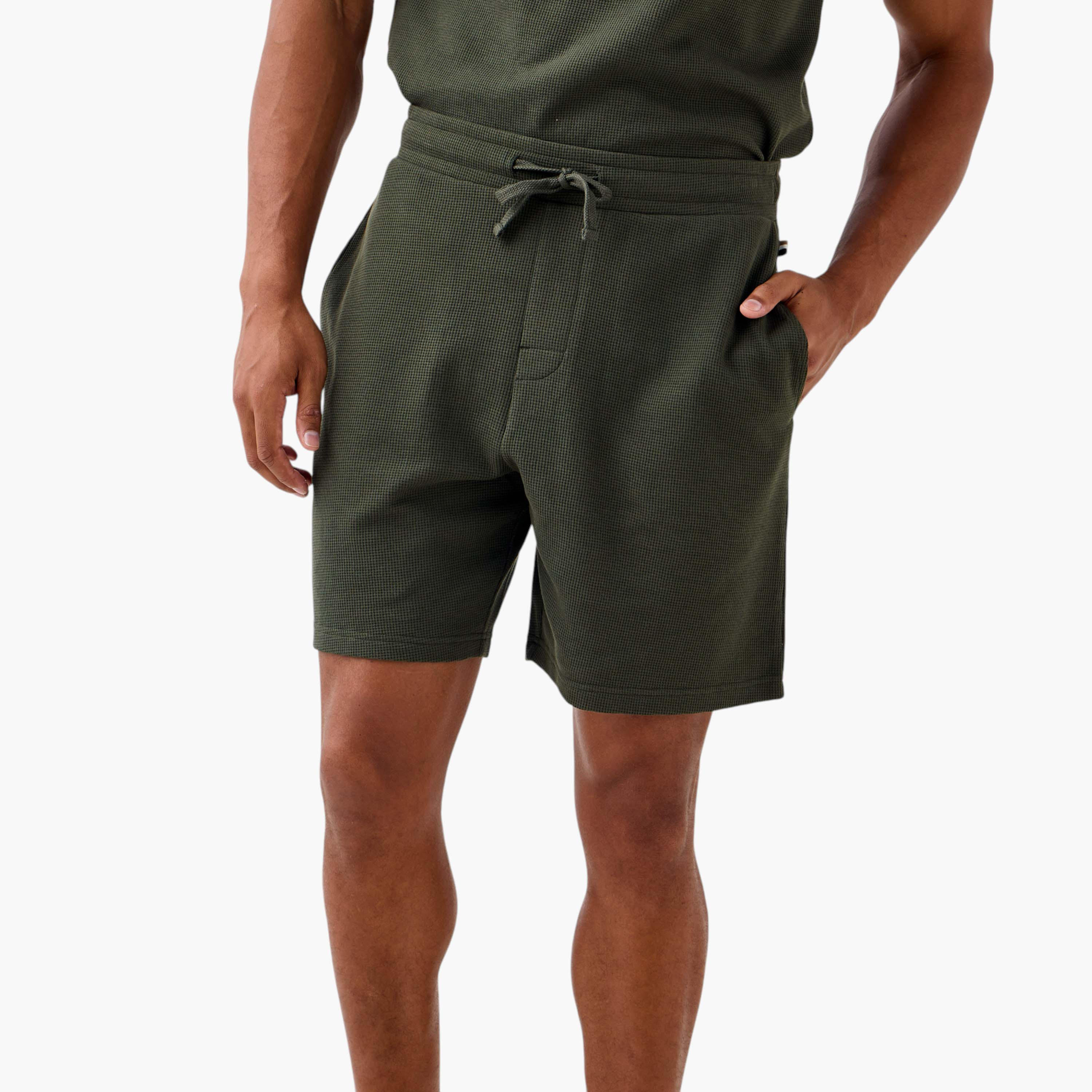 طقم شورت بارز الملمس-men-clothing-nightwear-sets-image-4