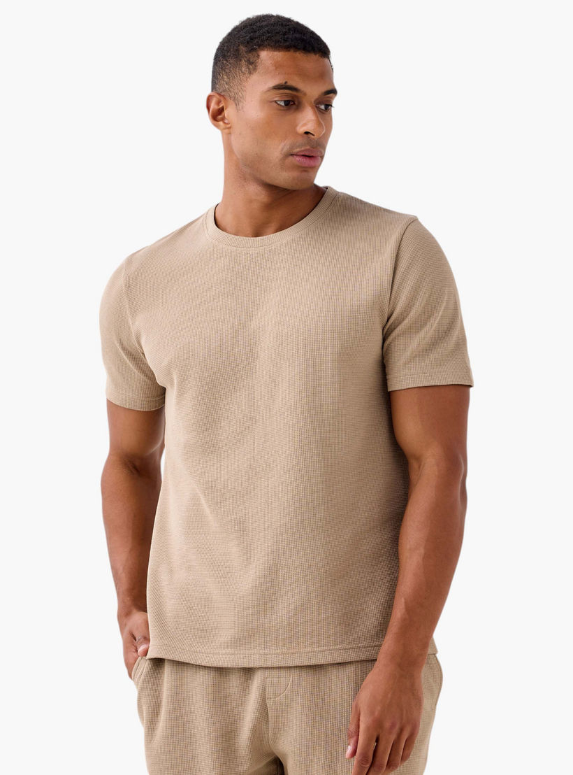 Textured Shorts Set-men-clothing-nightwear-sets-image-2