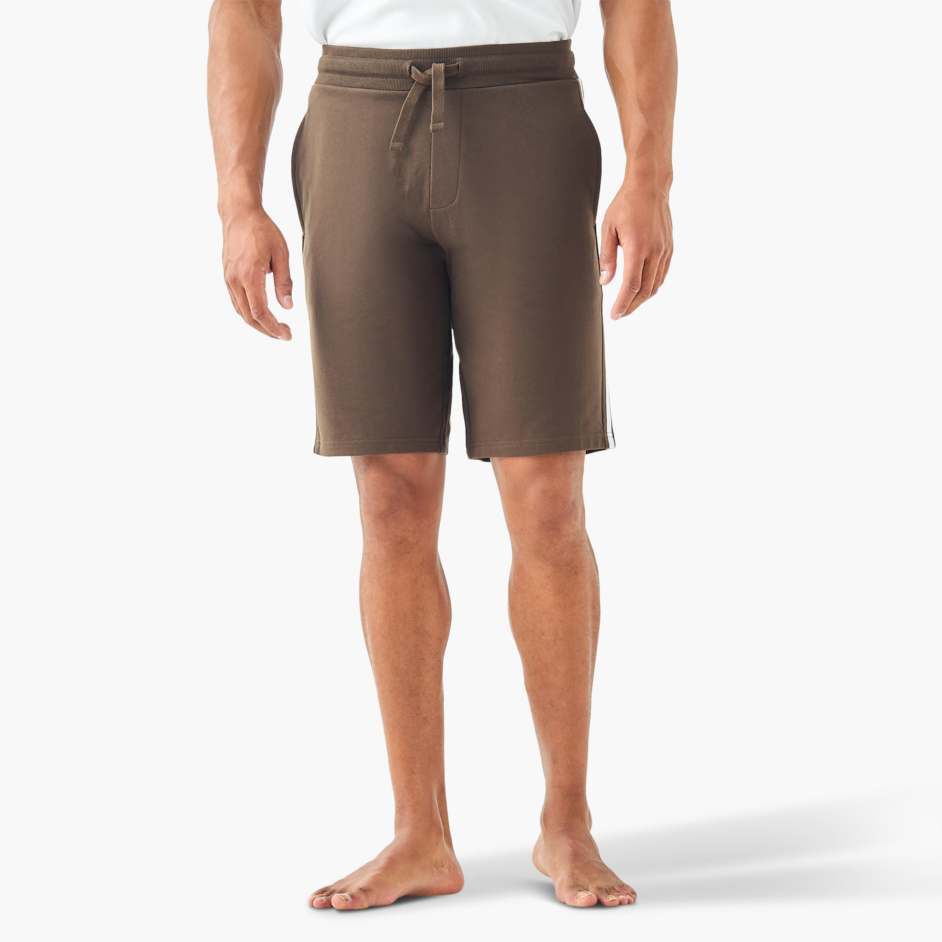 Contrast Side Panel Lounge Shorts-men-clothing-bottoms-shorts-image-1