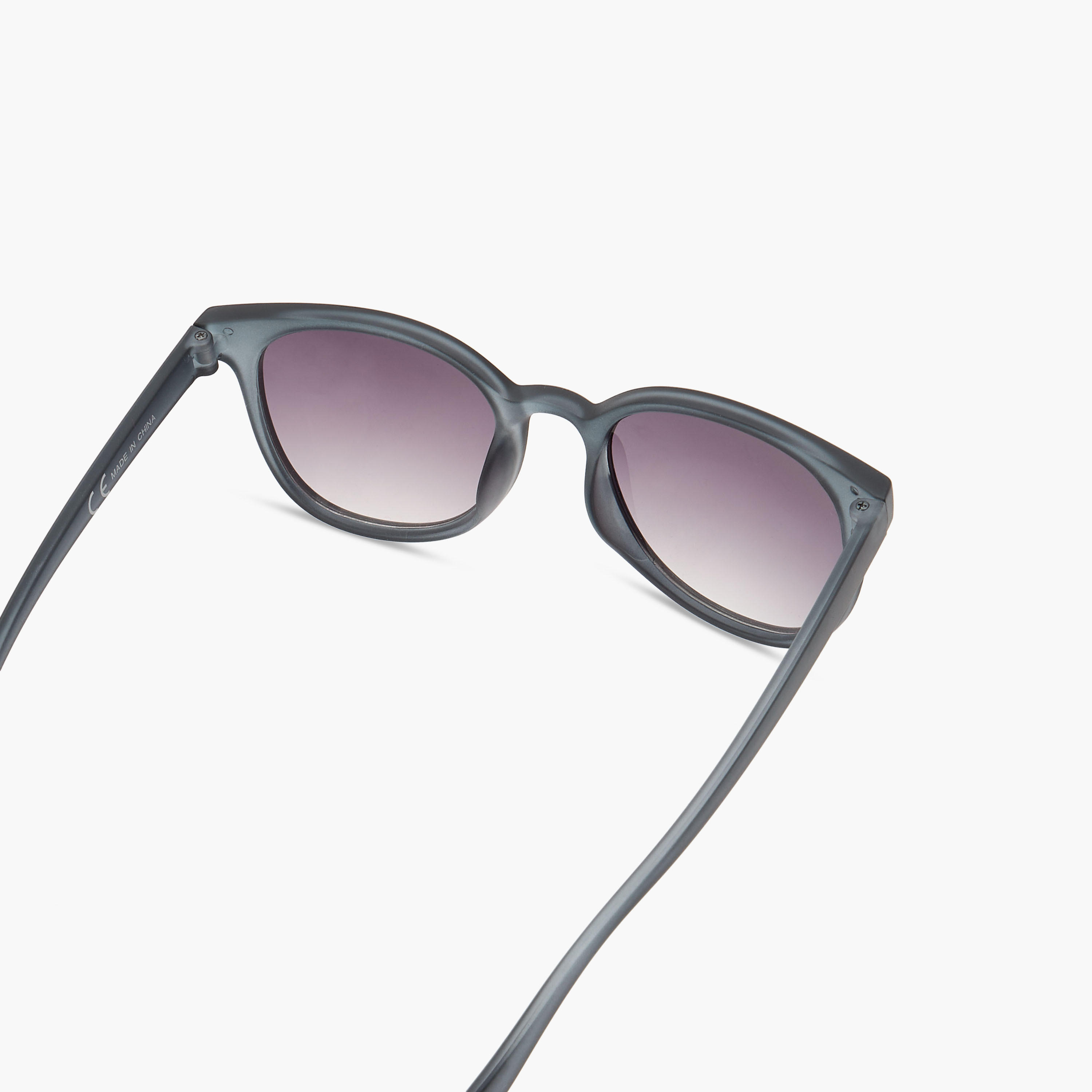 نظارة شمسية بإطار كامل وعدسات ملونة-men-sunglasses-image-5