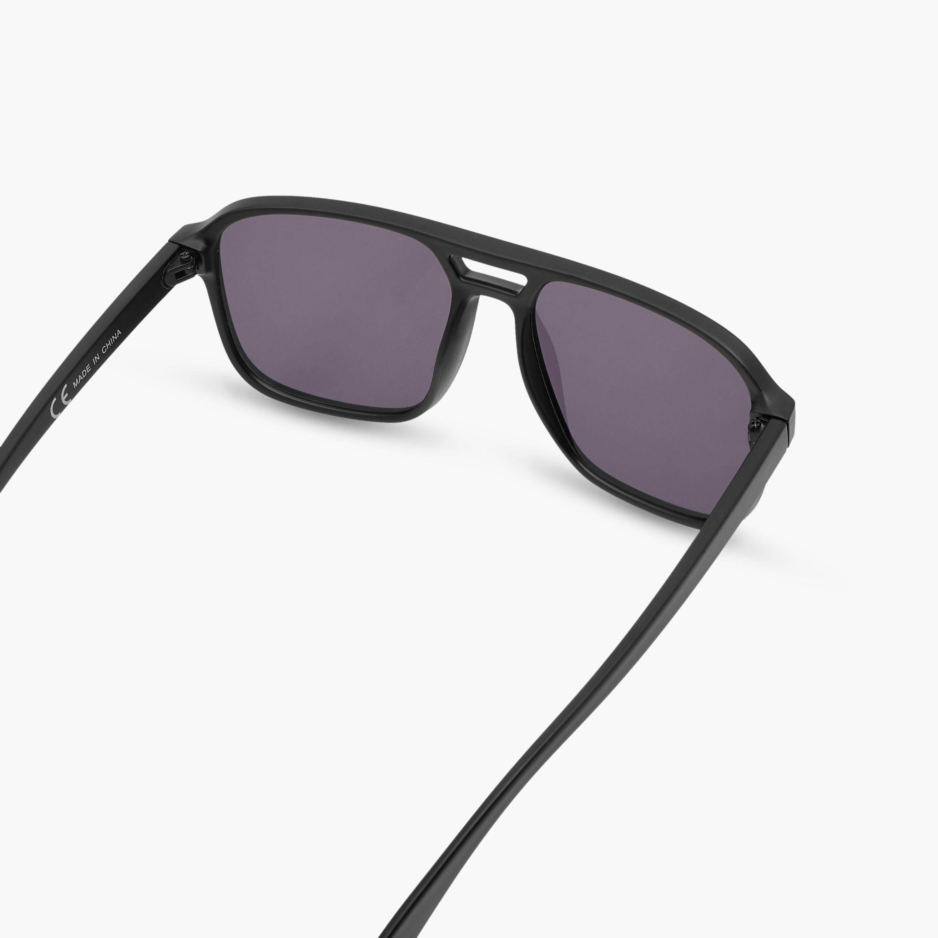نظارة شمسية بإطار كامل وعدسات ملونة-men-sunglasses-image-1