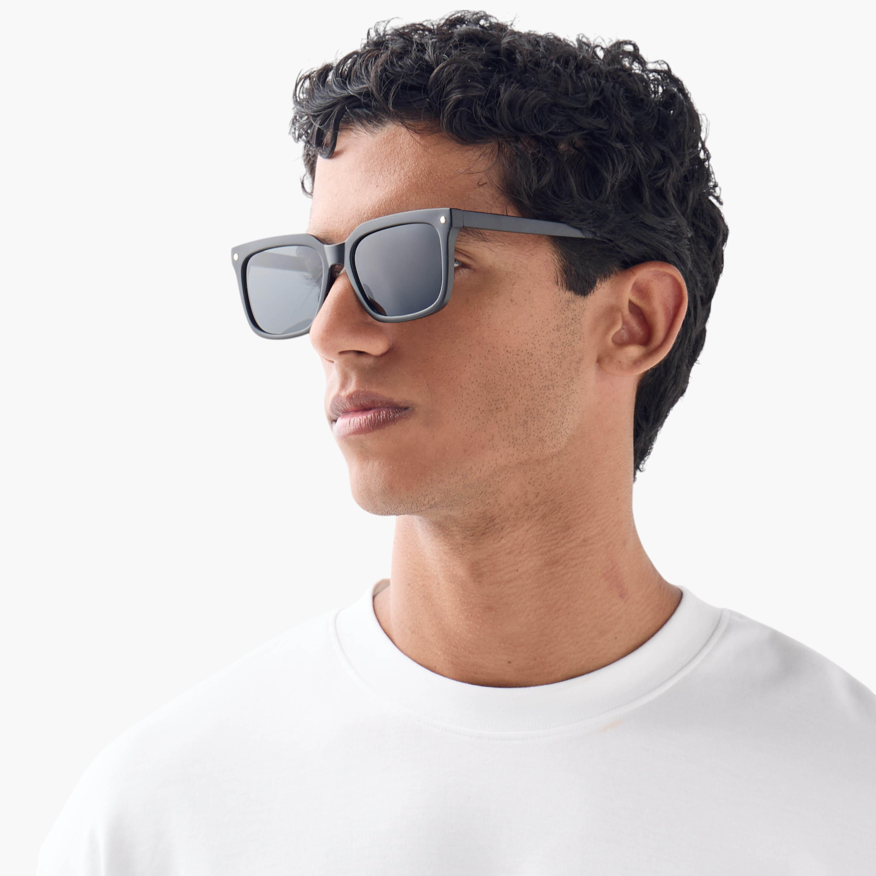 نظارة شمسية بإطار كامل وعدسات ملونة-men-sunglasses-image-2