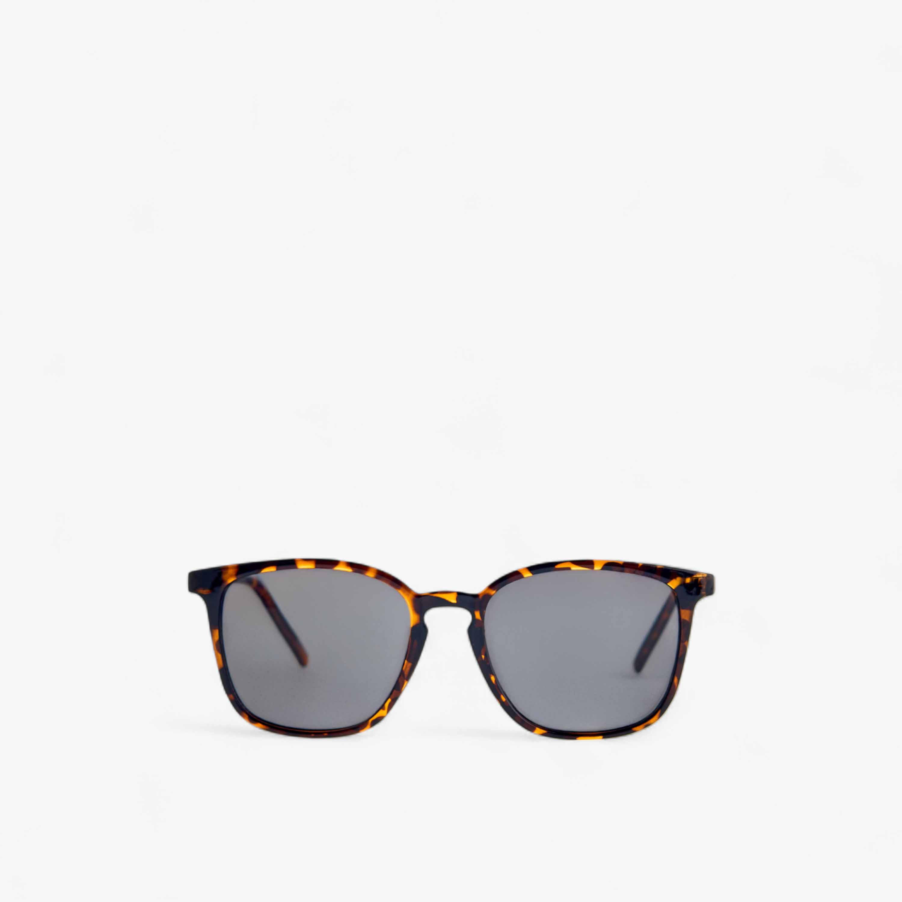 نظارة شمسية واي فيرر بإطار كامل وطبعات-men-sunglasses-image-3