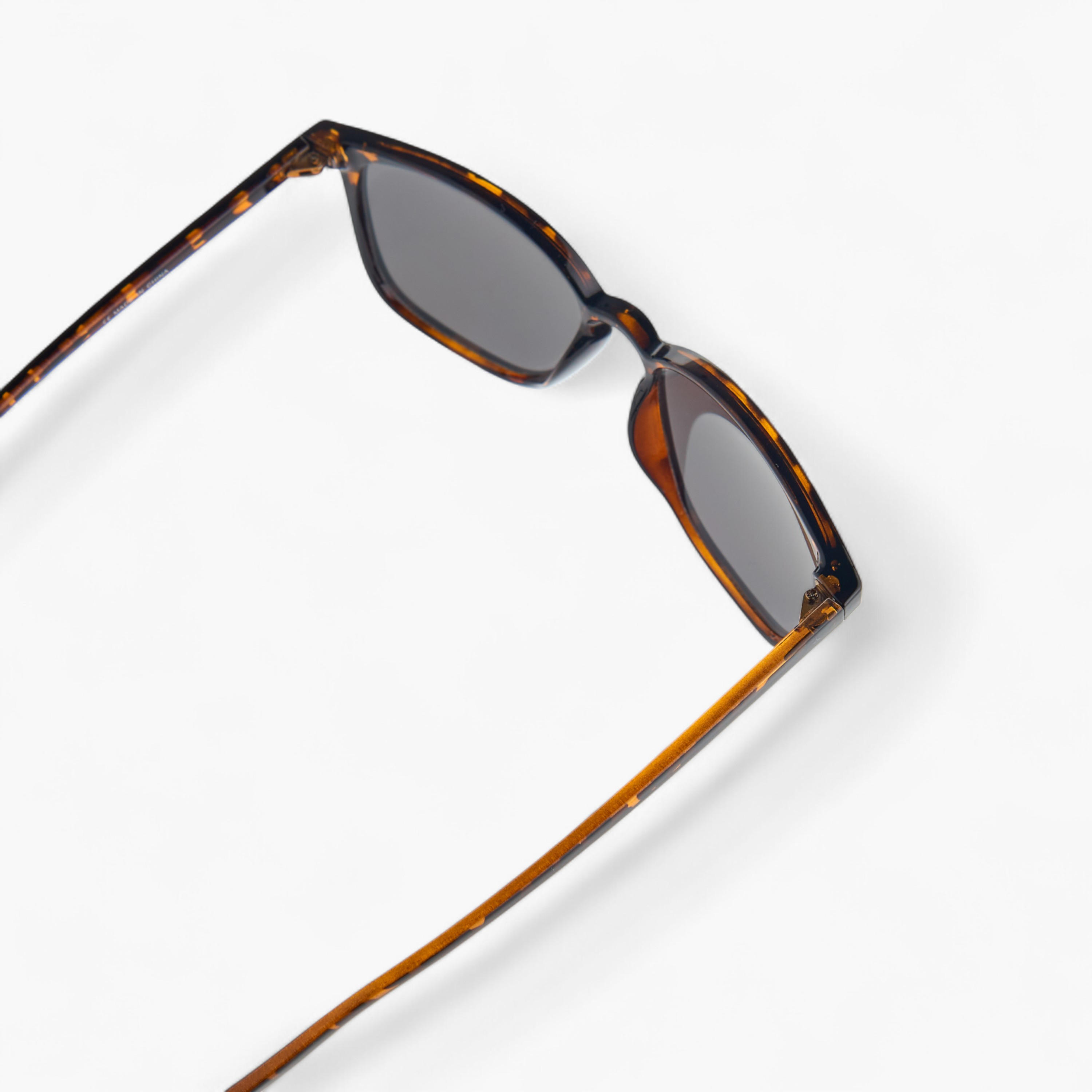 نظارة شمسية واي فيرر بإطار كامل وطبعات-men-sunglasses-image-5
