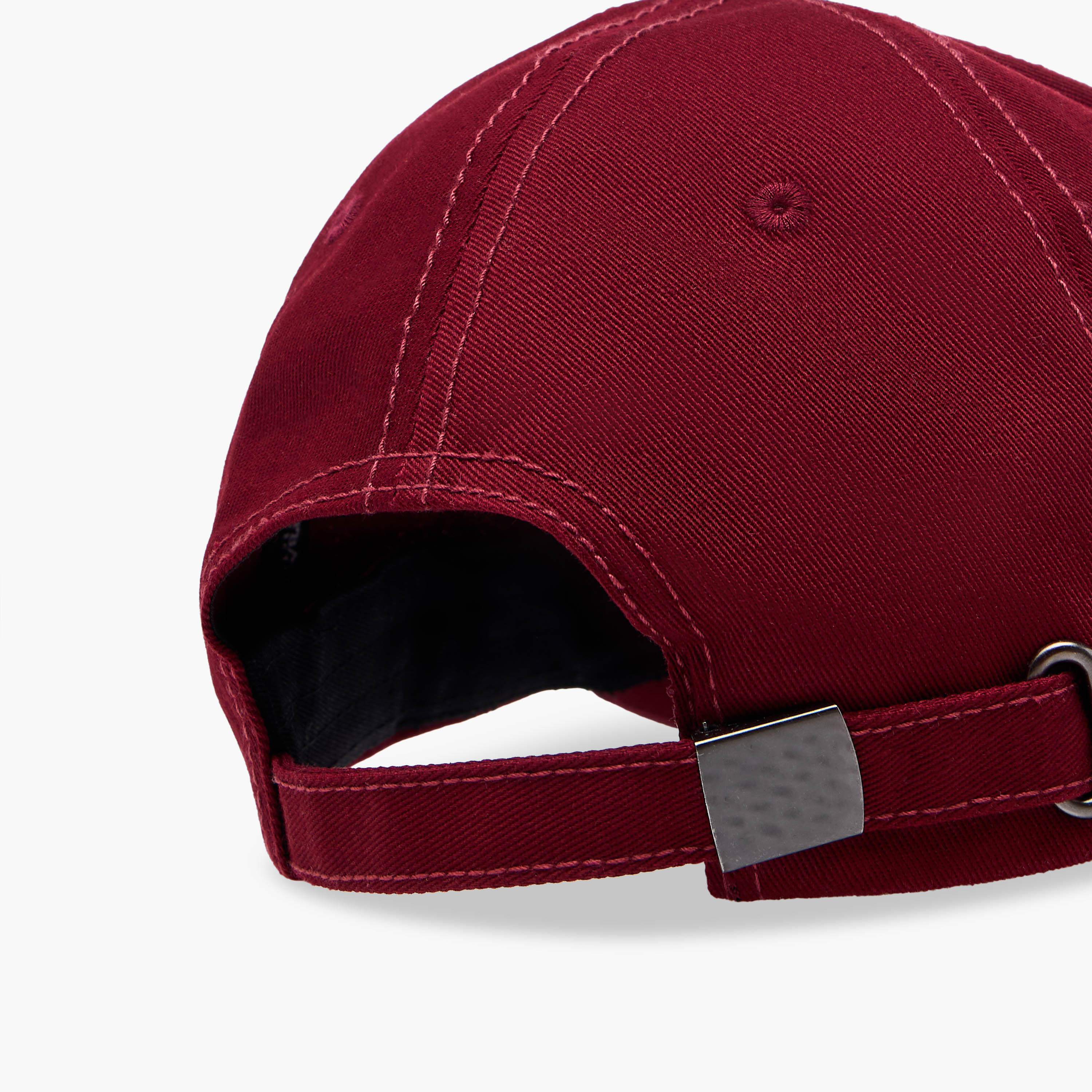 كاب بتطريز شعار وحزام بإبزيم للإغلاق-men-caps-image-2
