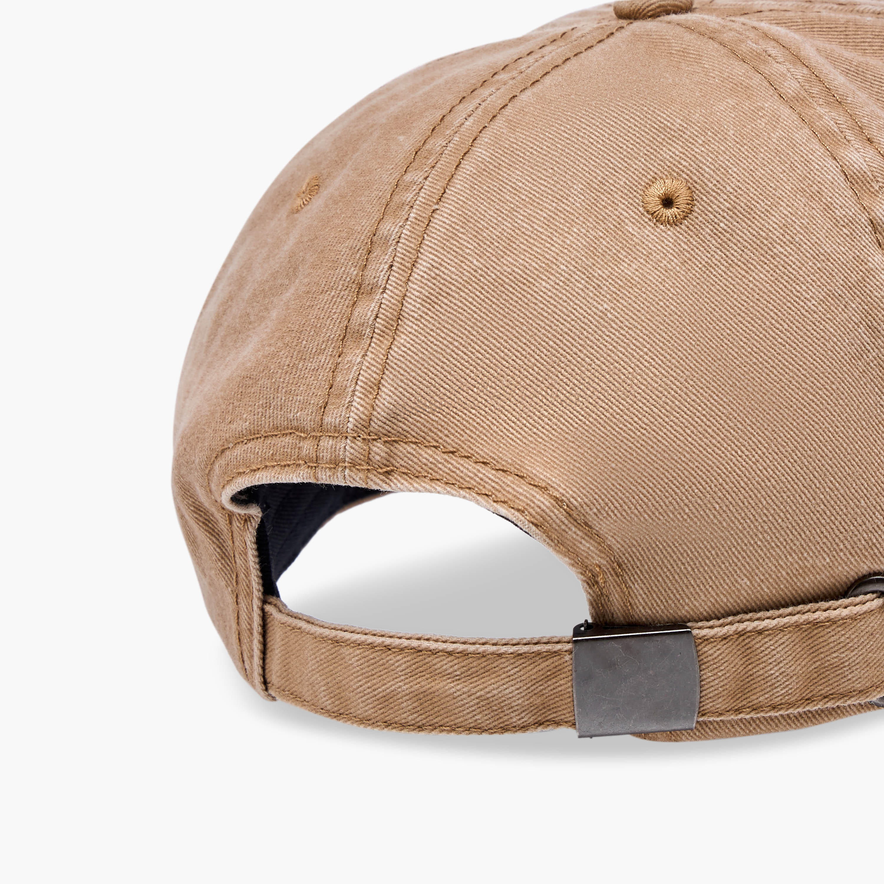 كاب بتطريز شعار وحزام إغلاق بإبزيم-men-caps-image-2