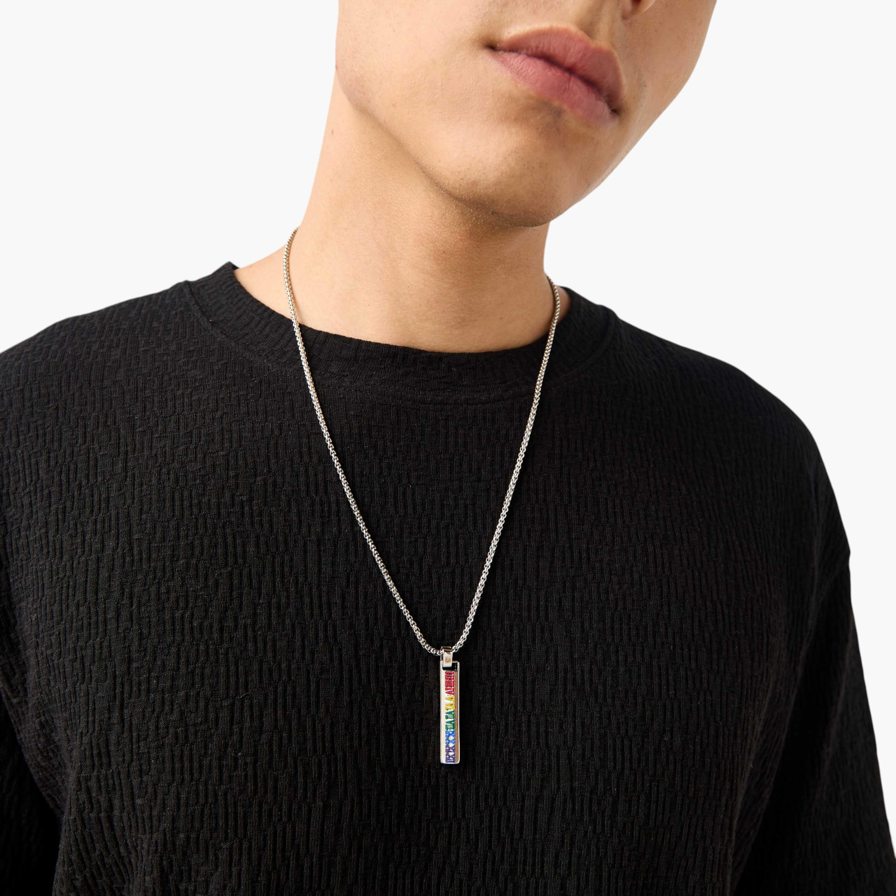 عقد بدلاية بأرقام رومانية ومشبك إغلاق-men-watchesandjewellery-necklacesandpendants-image-2
