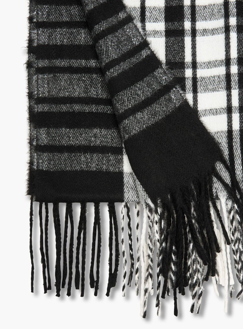 Checked Fringe Detail Scarf-men-scarvesandgloves-image-3