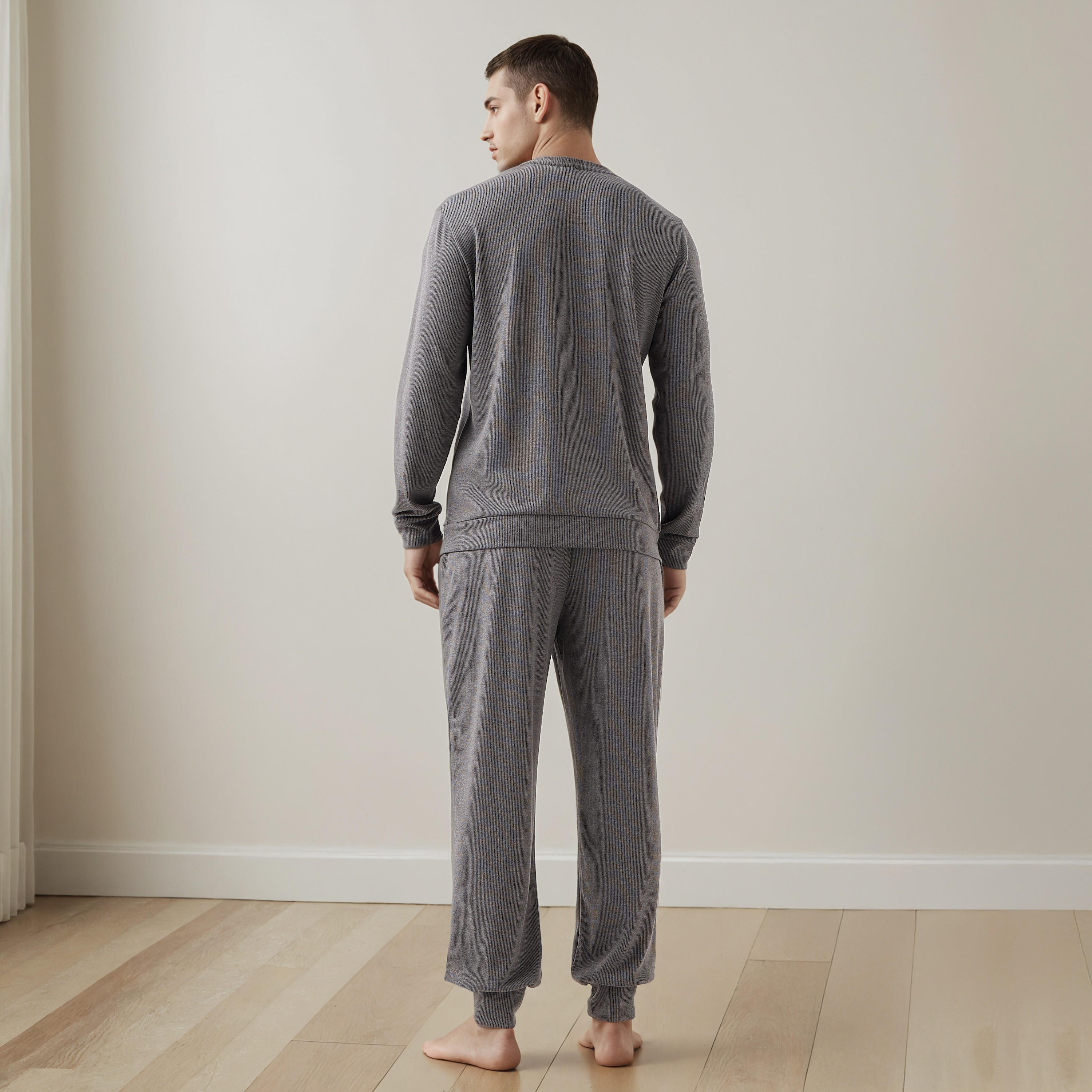 طقم بيجاما بارز الملمس-men-clothing-nightwear-sets-image-3
