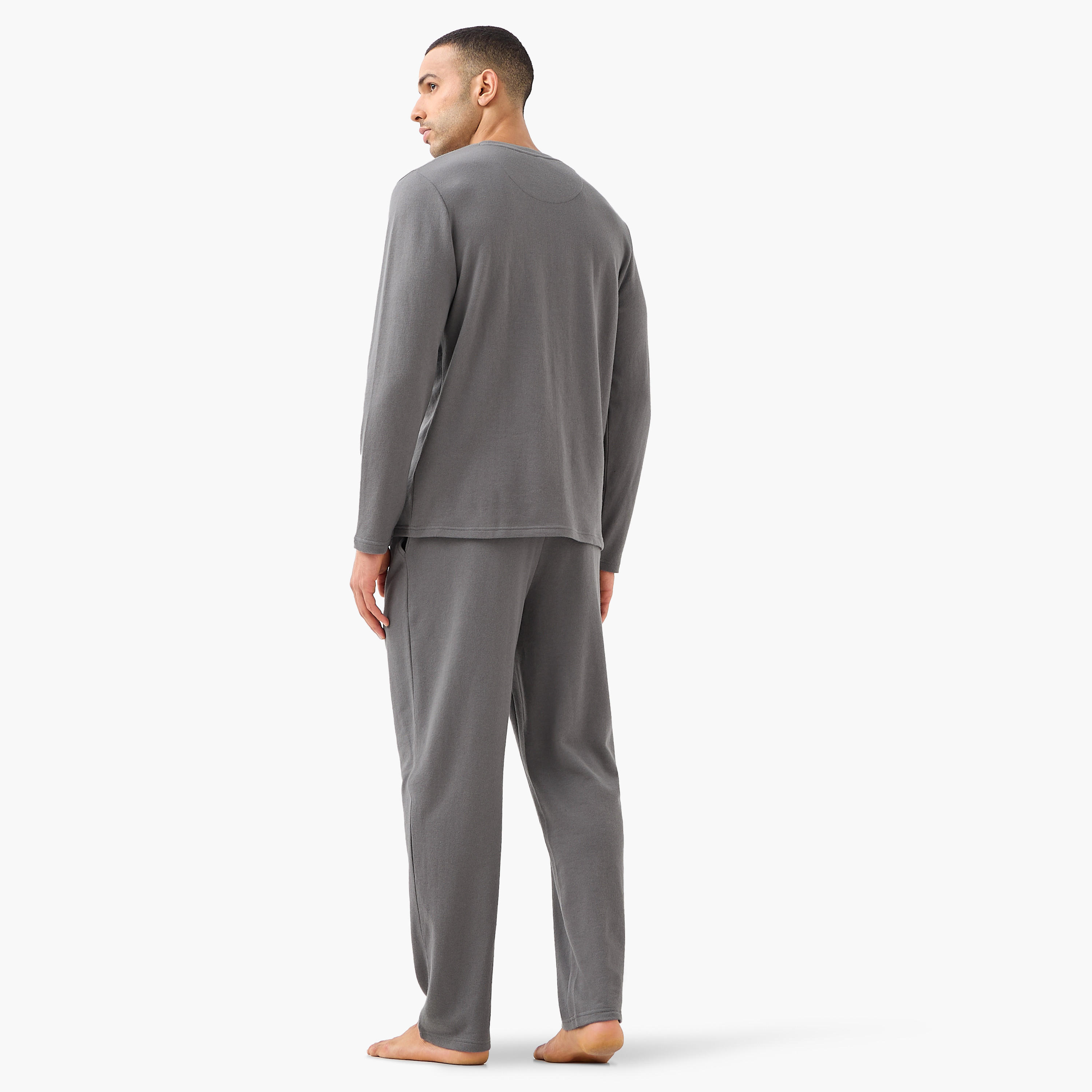 طقم بيجاما برباط إغلاق-men-clothing-nightwear-sets-image-4