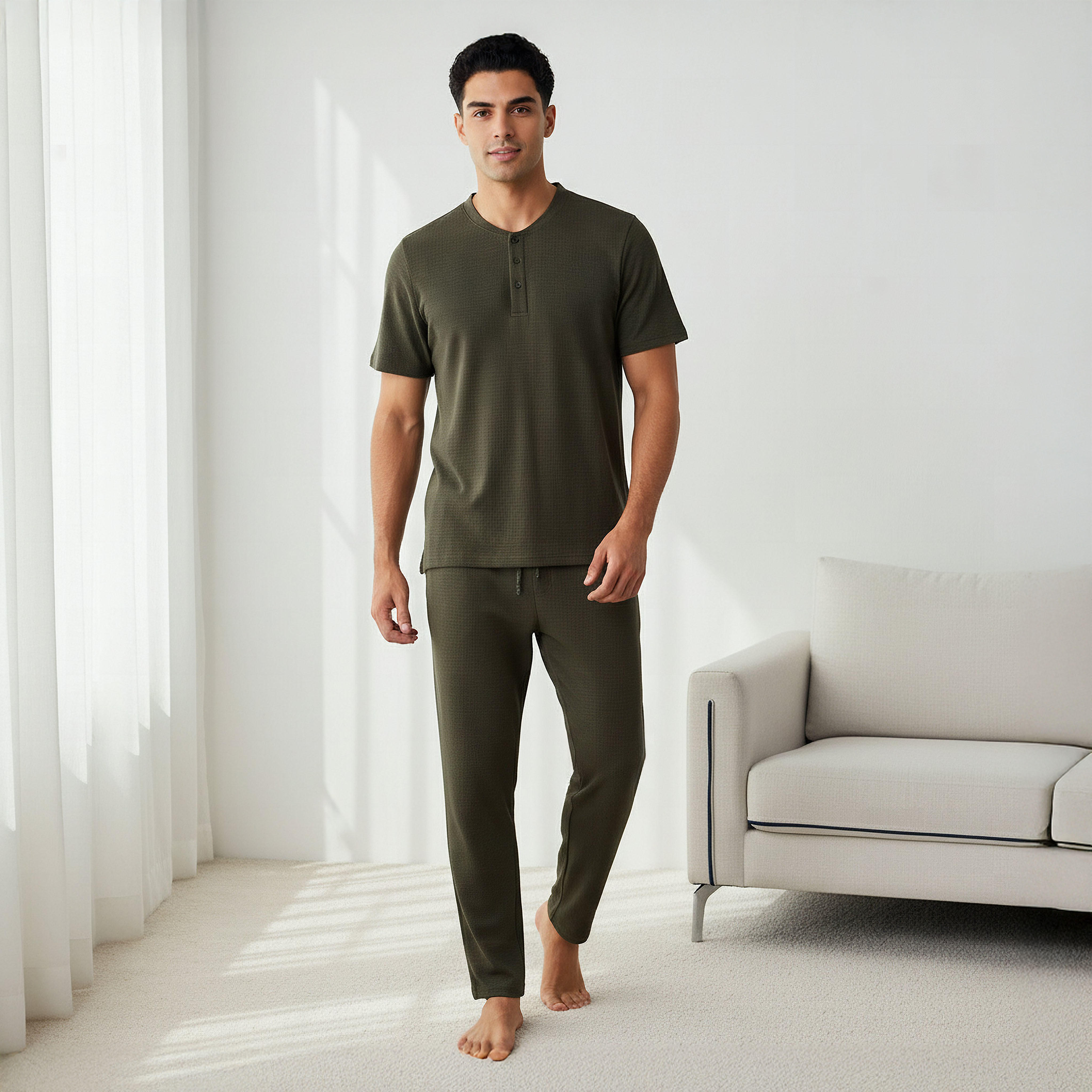 طقم نوم قطن وافل بارز الملمس وياقة هنلي للرجال-men-clothing-nightwear-sets-image-1