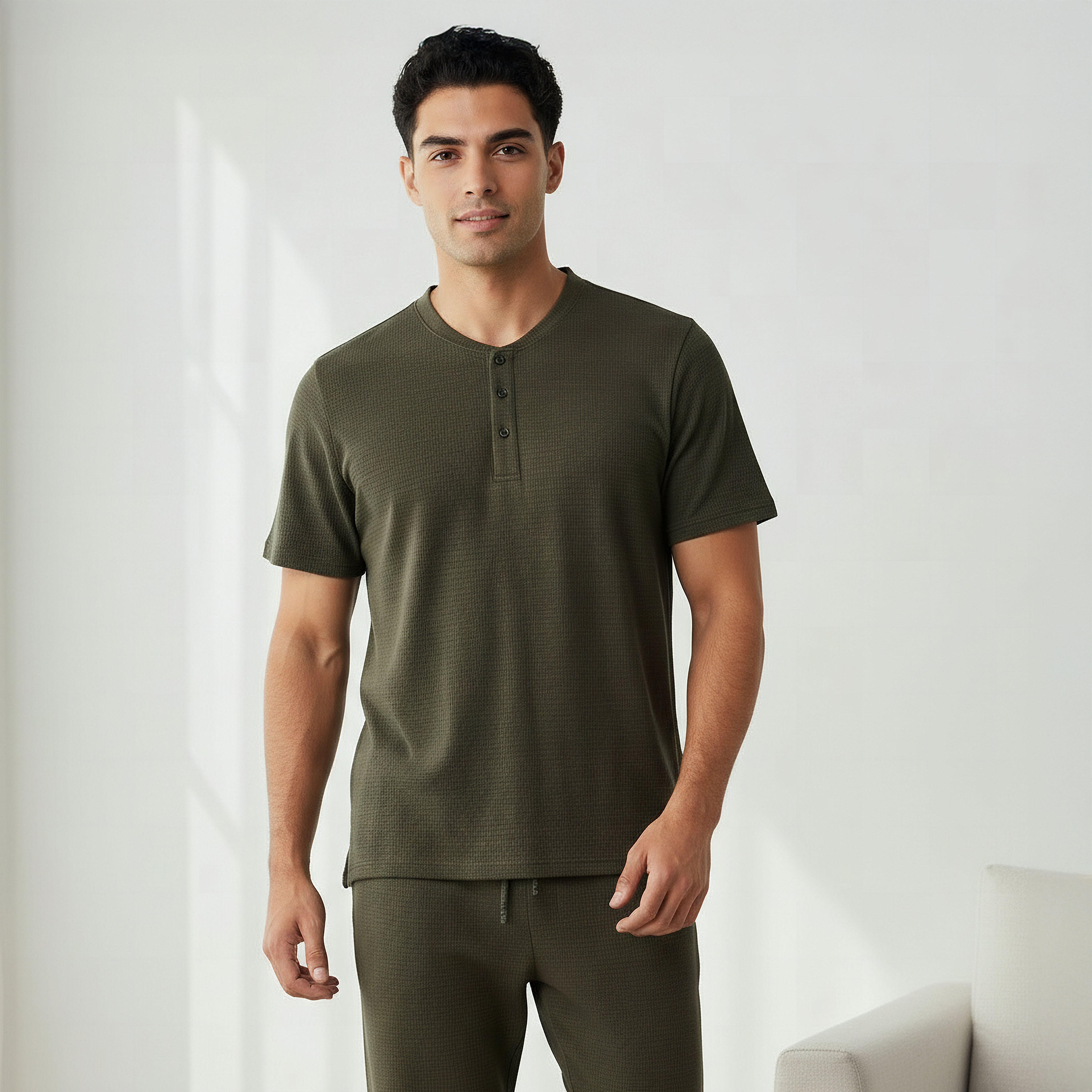 طقم نوم قطن وافل بارز الملمس وياقة هنلي للرجال-men-clothing-nightwear-sets-image-3