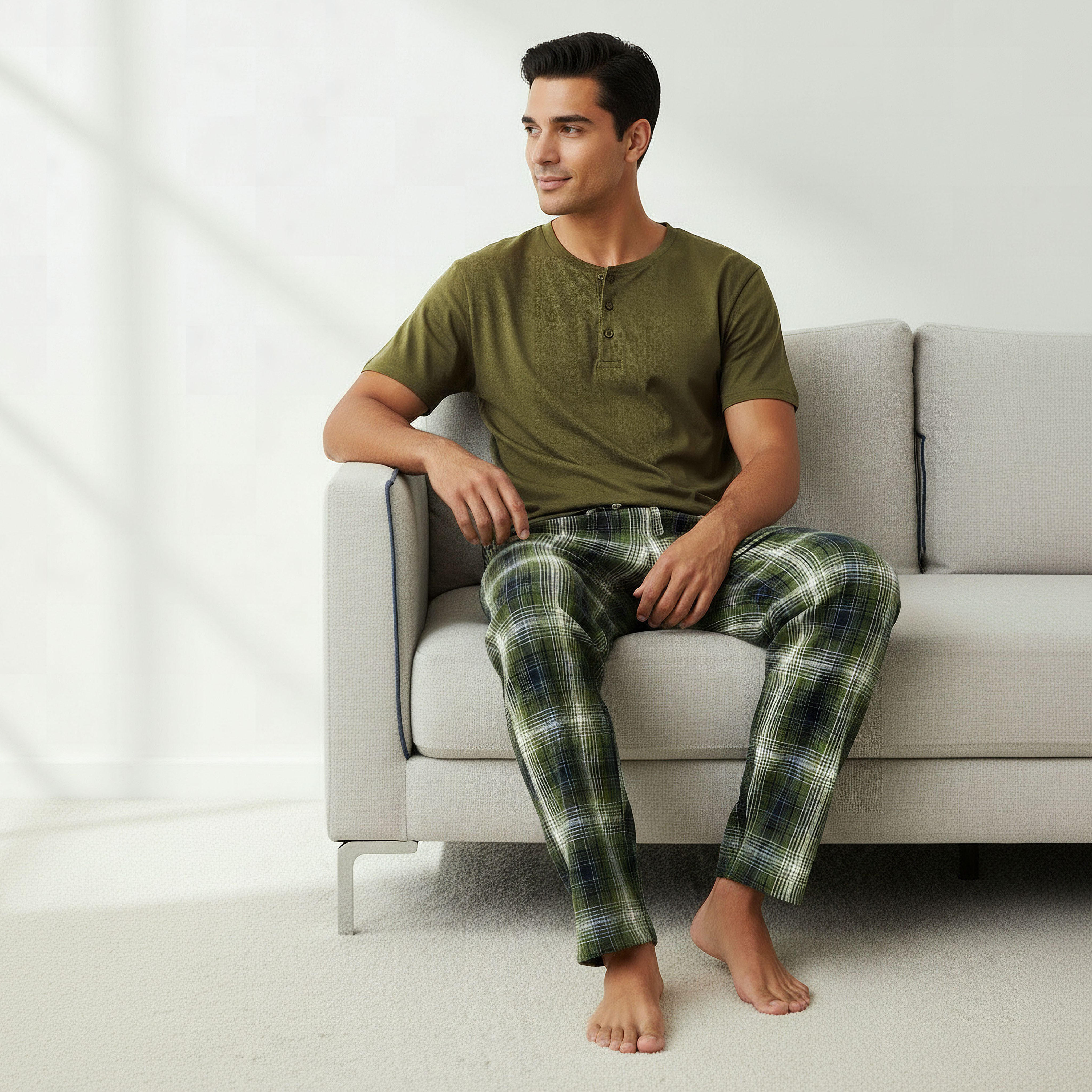 طقم ملابس نوم قطن كاروهات بأزرار أمامية للرجال-men-clothing-nightwear-sets-image-3