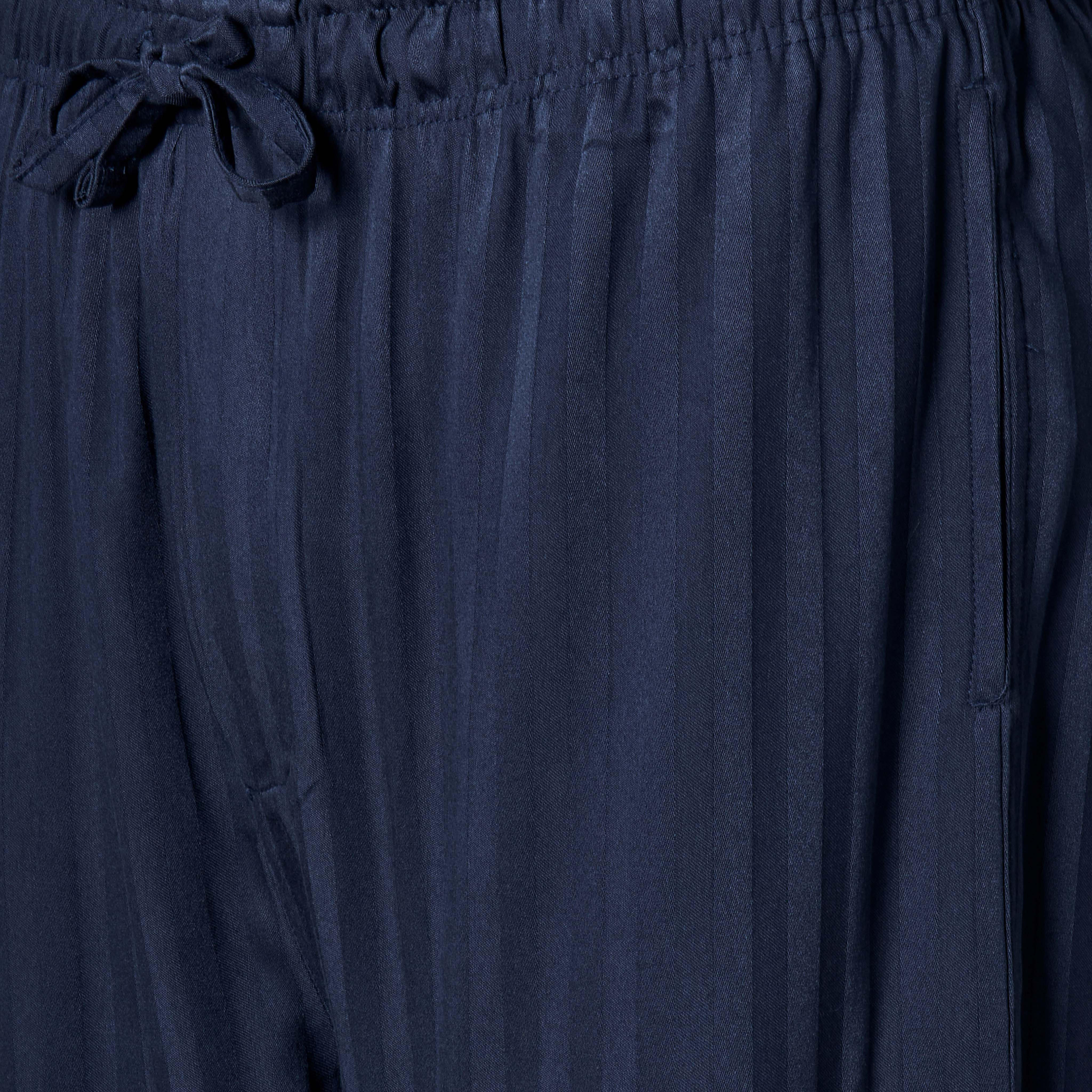 طقم بيجاما رجالي مودال مخطط بأزرار-men-clothing-nightwear-sets-image-1