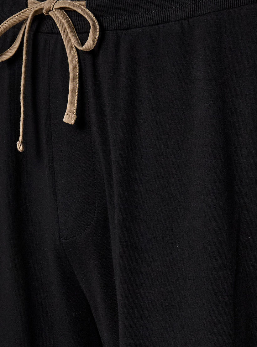 بنطلون بيجاما برباط إغلاق للرجال-men-clothing-nightwear-pyjamaandshorts-image-5