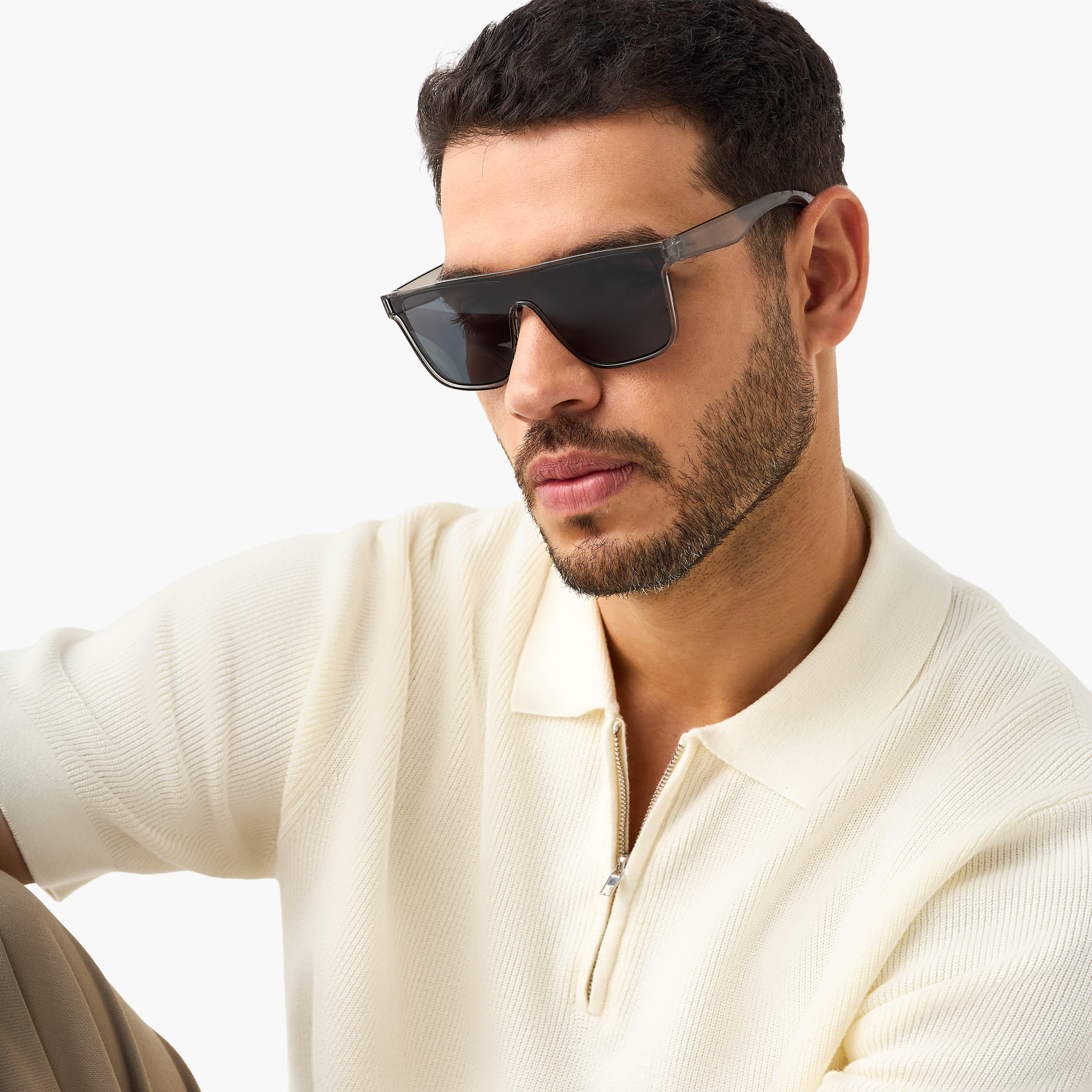 نظارة شمسية بعدسات رمادية للرجال-men-sunglasses-image-5