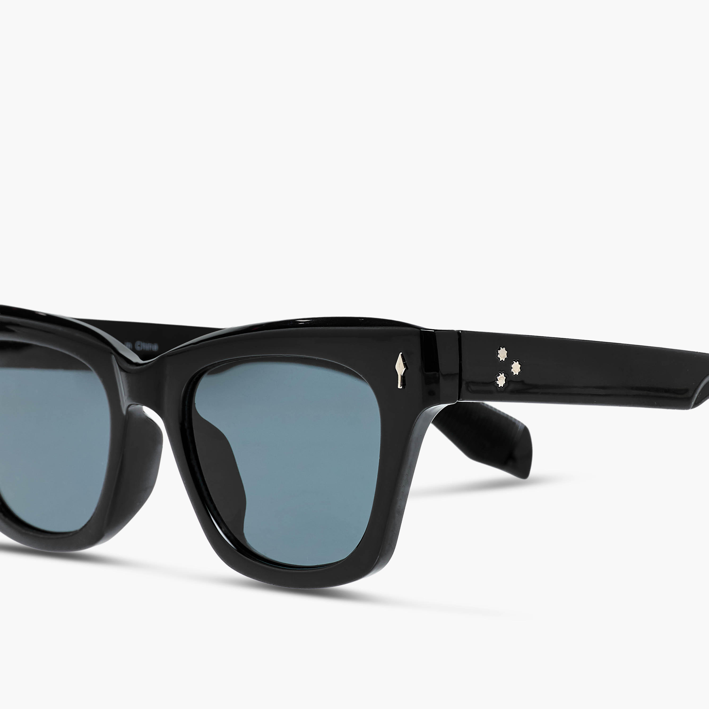 نظارة شمسية واي فيرير بعدسات رمادية للرجال-men-sunglasses-image-6