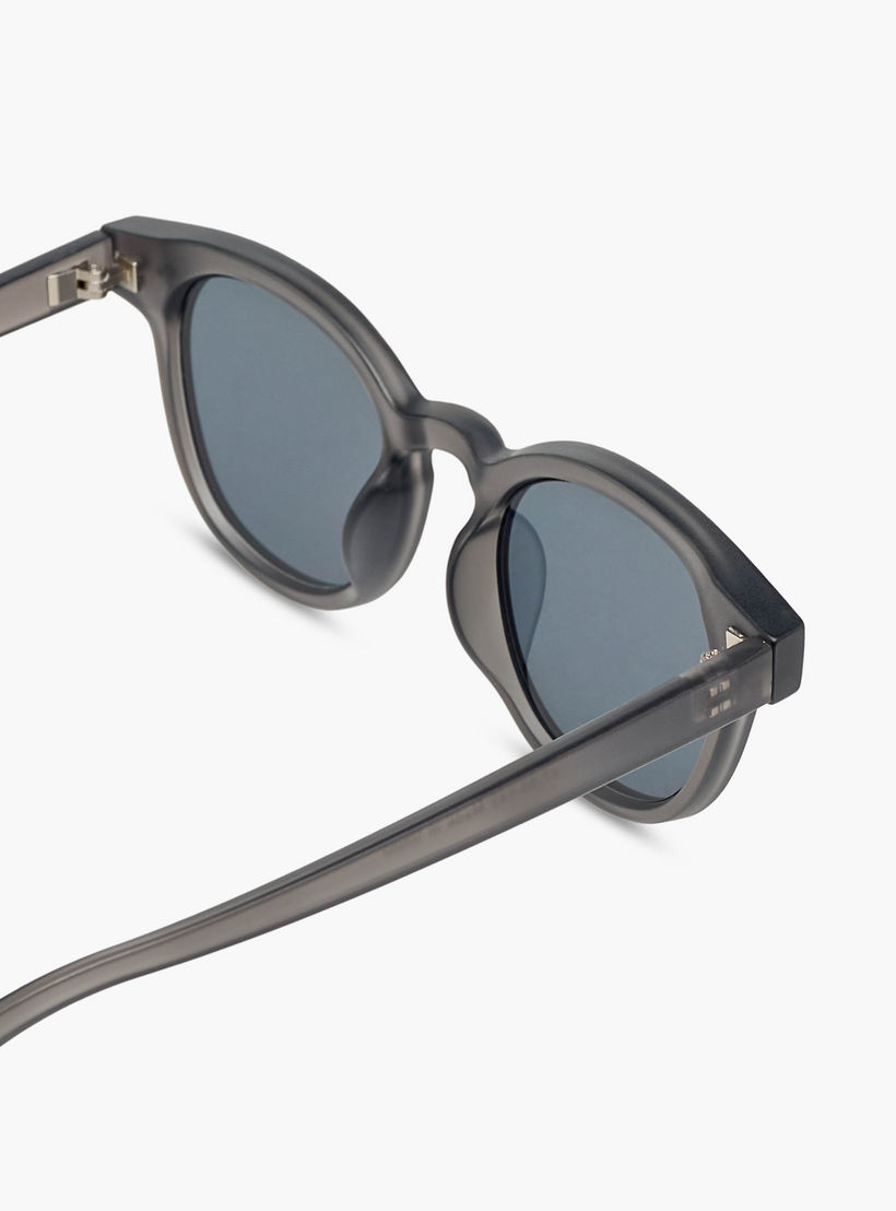 نظارة شمسية بعدسات رمادية للرجال-men-sunglasses-image-2