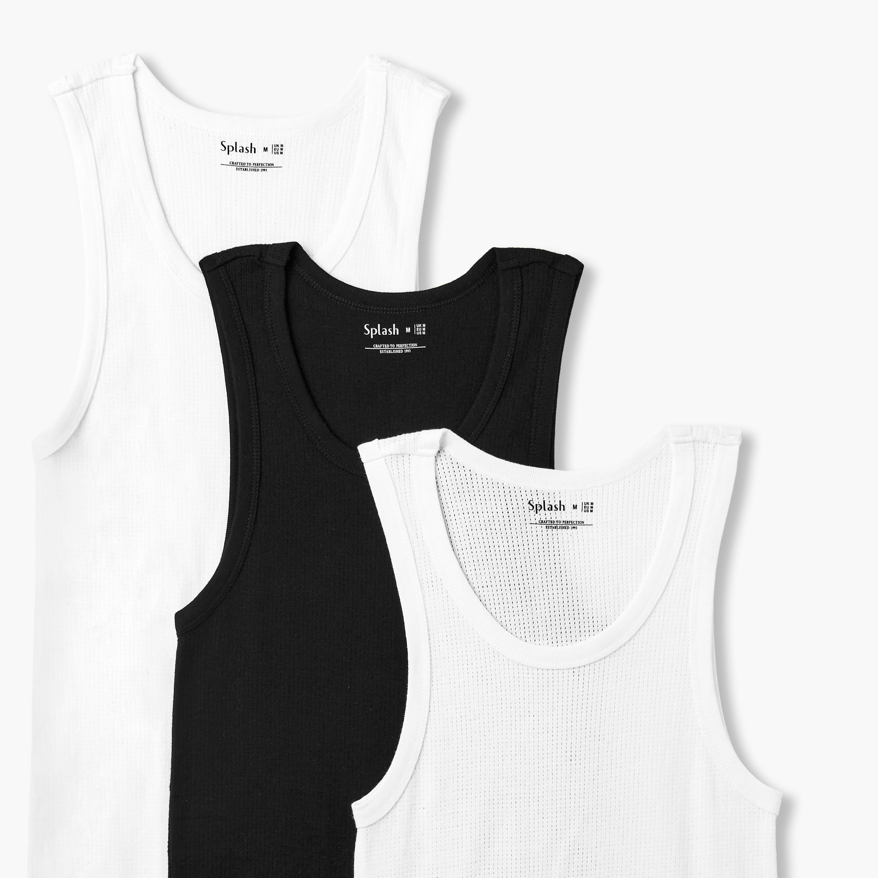 فيست قطن رجالي مضلع - عبوة من 3 قطع-men-clothing-innerwear-vests-image-8