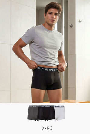 بوكسر بخصر مطاطي بطبعات - طقم من 3 قطع-men-clothing-innerwear-underwear-image-1