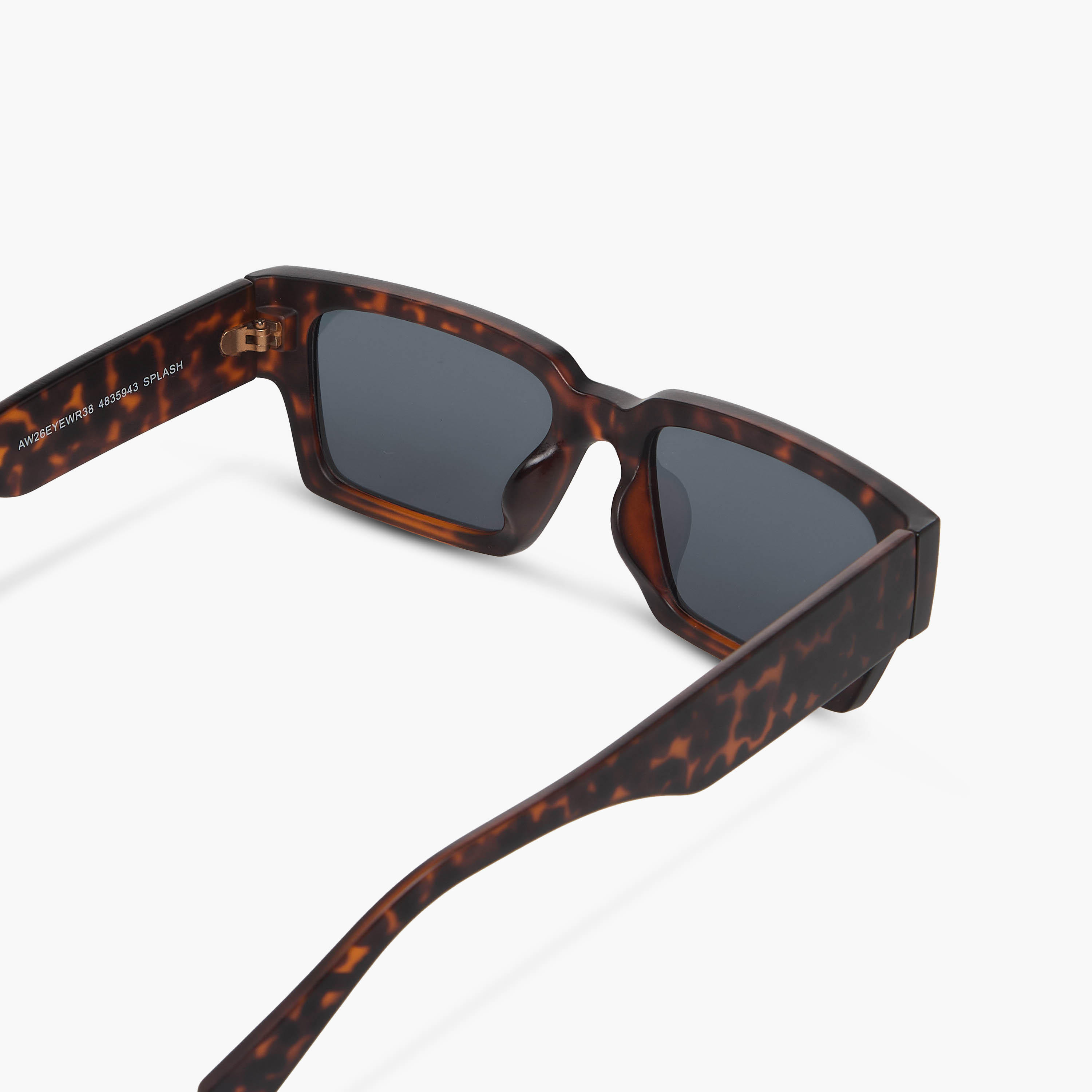 نظارة شمسية مستطيلة رجالية بعدسات رمادية-men-sunglasses-image-4
