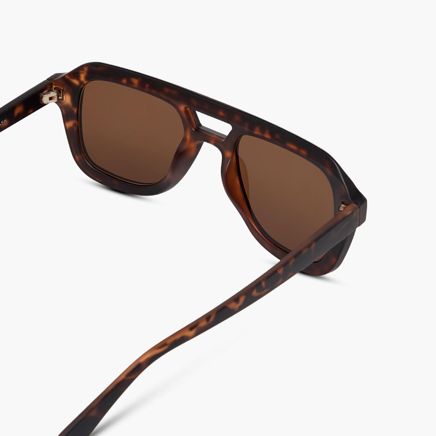 نظارة شمسية نافيجيتور رجالية بعدسات بنية-men-sunglasses-image-4