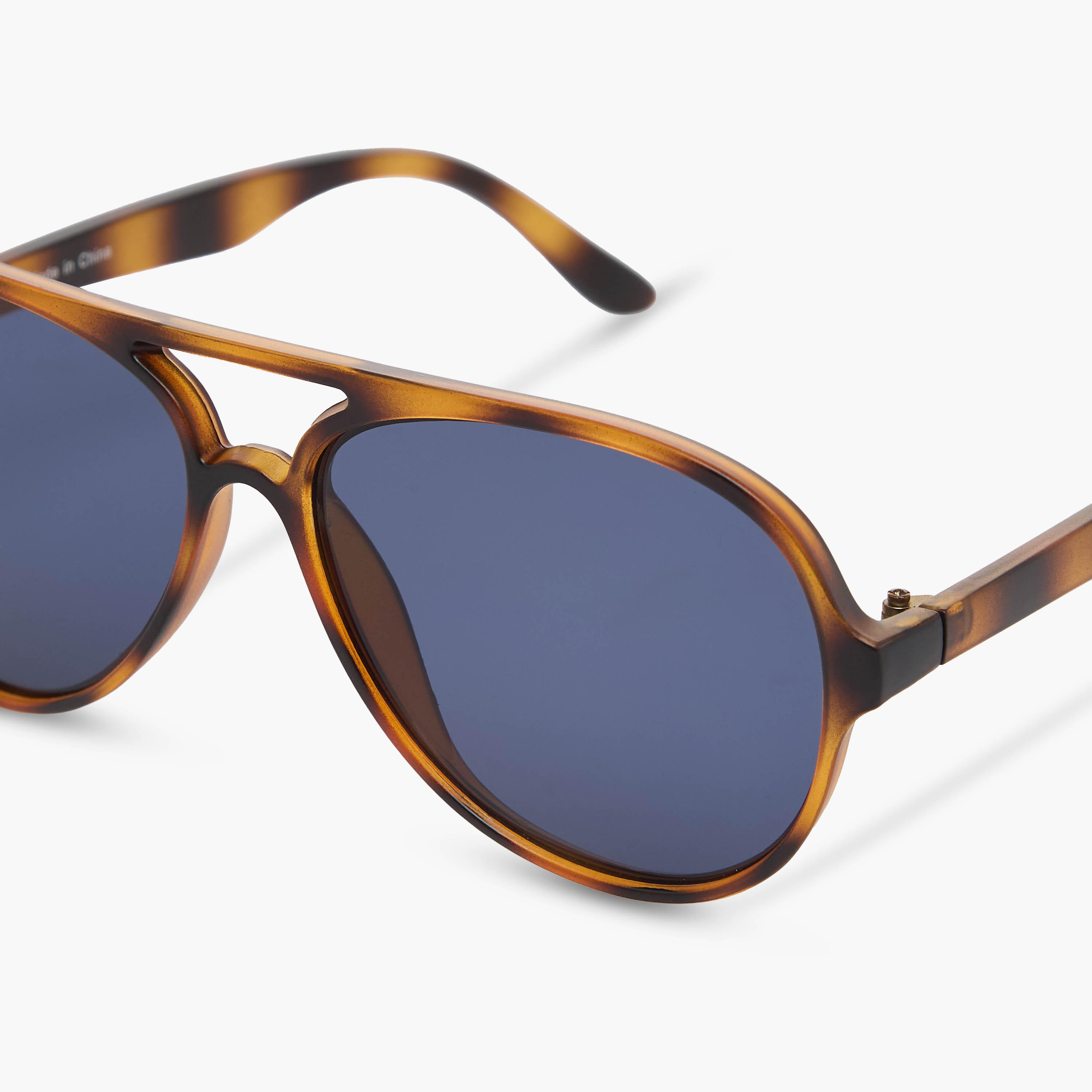 نظارة شمسية أفياتور بعدسات زرقاء للرجال-men-sunglasses-image-5