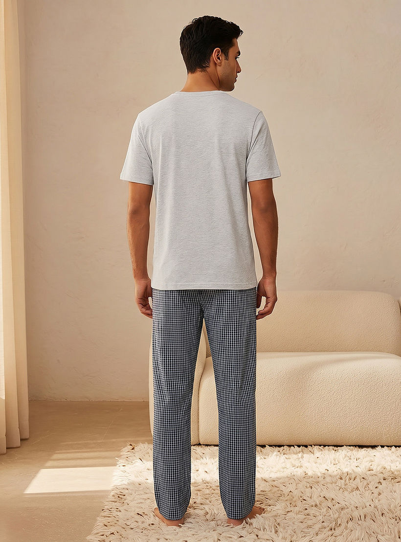 طقم ملابس نوم قطن كاروهات بخصر برباط للرجال-men-clothing-nightwear-sets-image-4