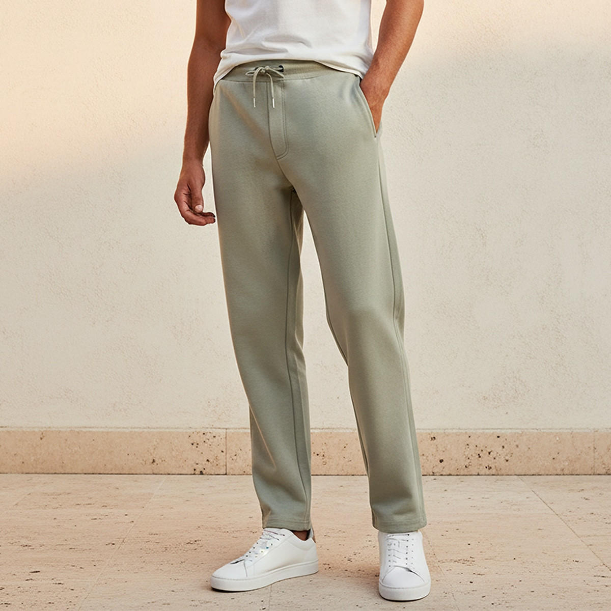 بنطلون جوغر رجالي مريح بجيوب جانبية وقصة عادية-men-clothing-bottoms-joggers-image-1