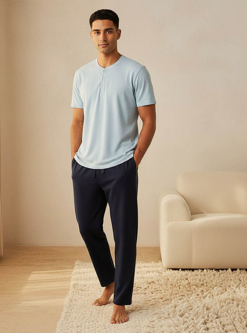 طقم بيجاما رجالي بارز الملمس بياقة هنلي-men-clothing-nightwear-sets-image-1