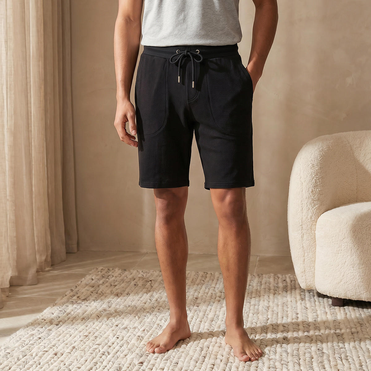 شورت قطني مريح للرجال بقصة عادية-men-clothing-nightwear-pyjamaandshorts-image-1