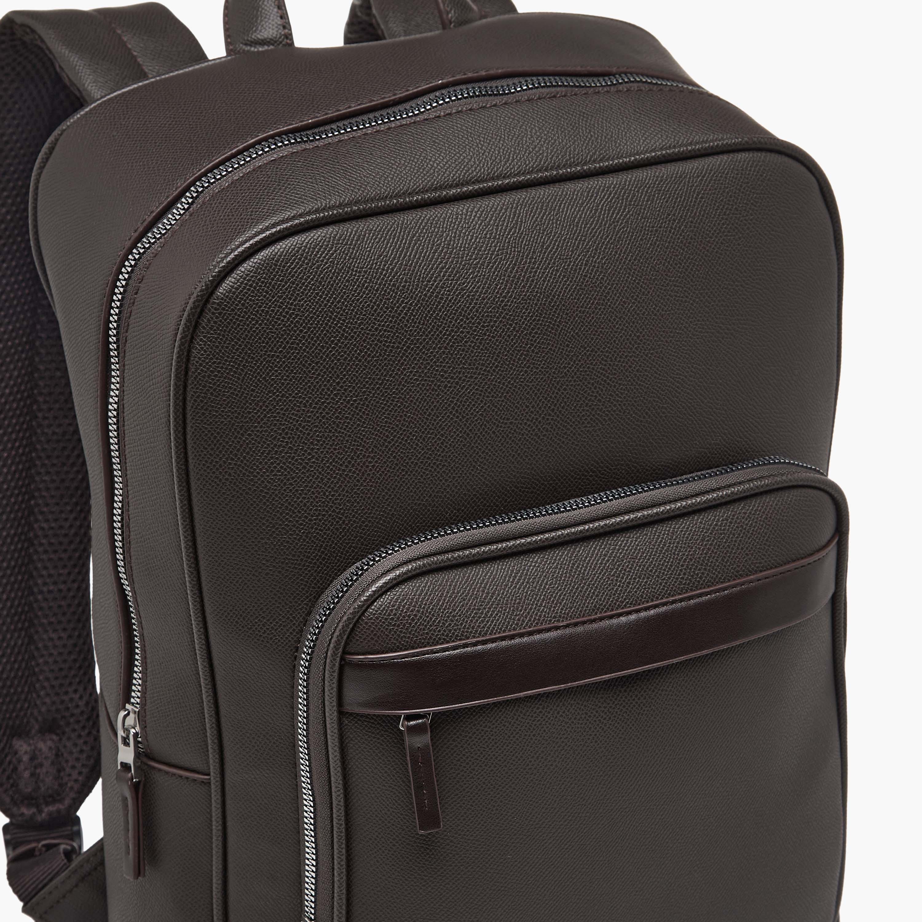 شنطة ظهر مبطنة بحمالات كتف للرجال-men-bags-image-4