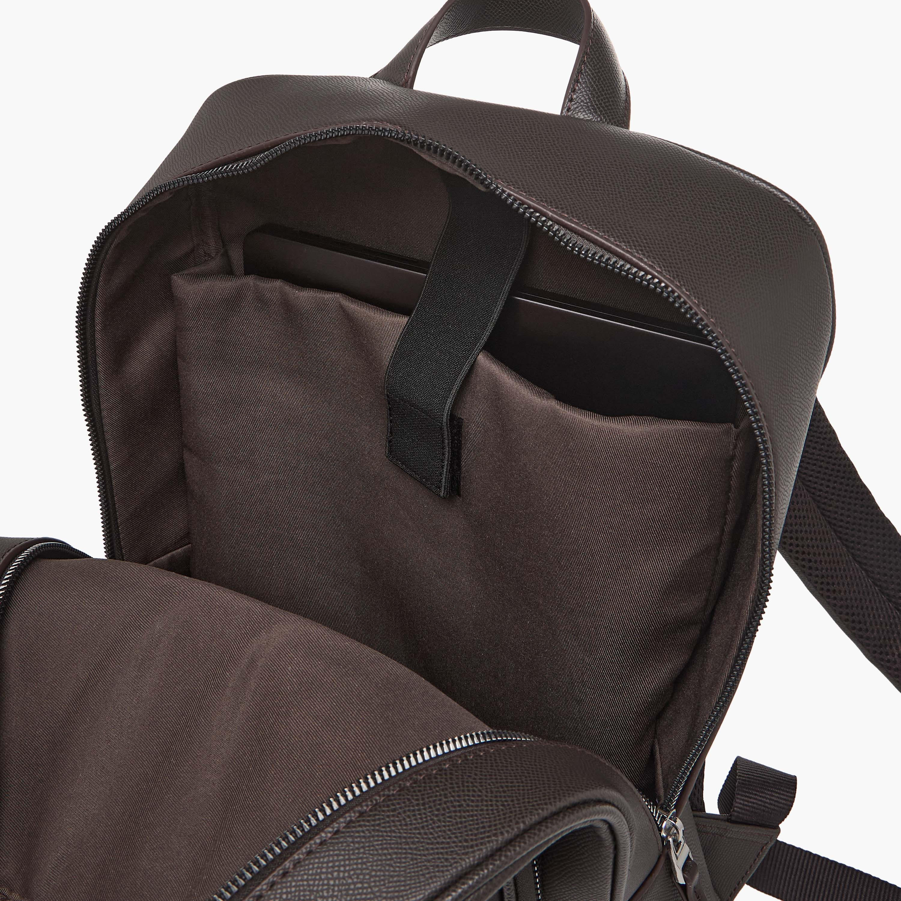 شنطة ظهر مبطنة بحمالات كتف للرجال-men-bags-image-7
