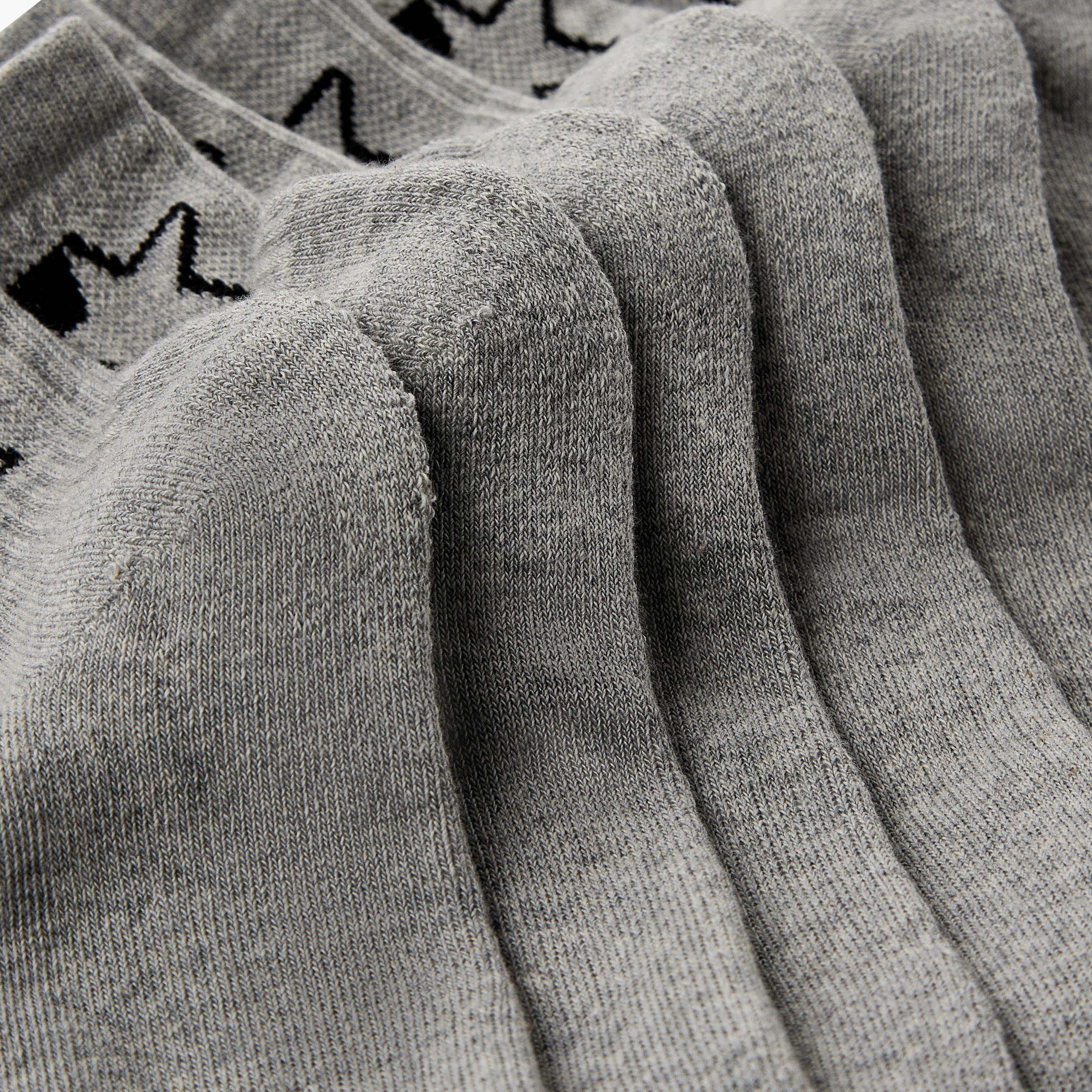 Starter Men Socks Ankle Length - Set of 3-men-socks-image-4
