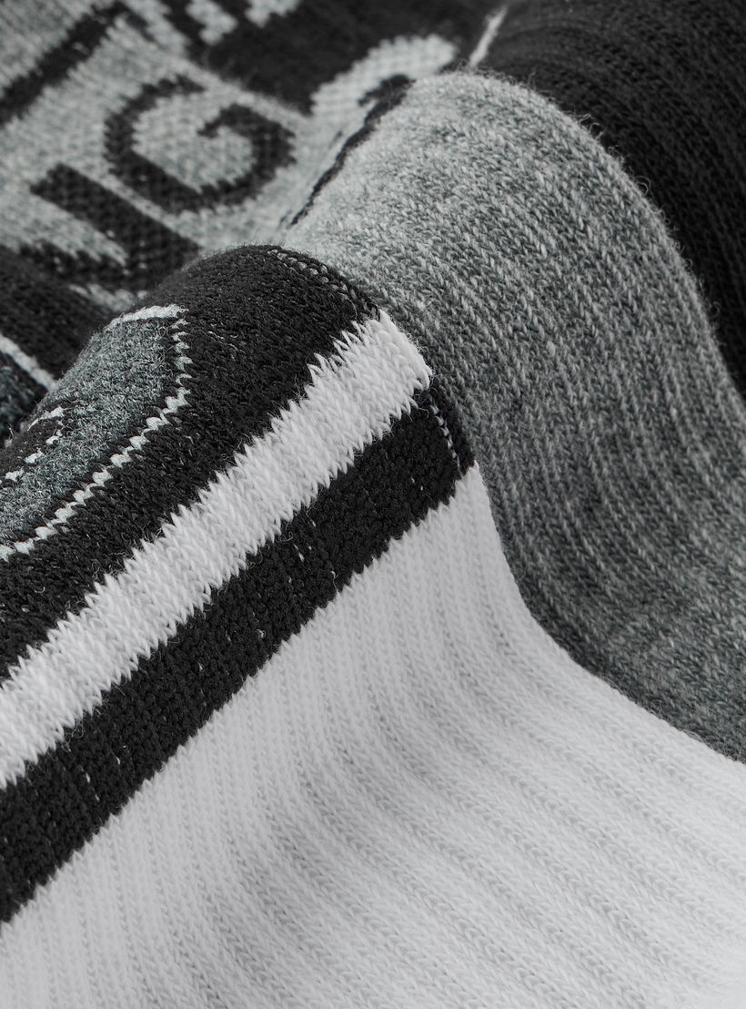 Men Socks Crew Length - Set of 3-men-socks-image-4