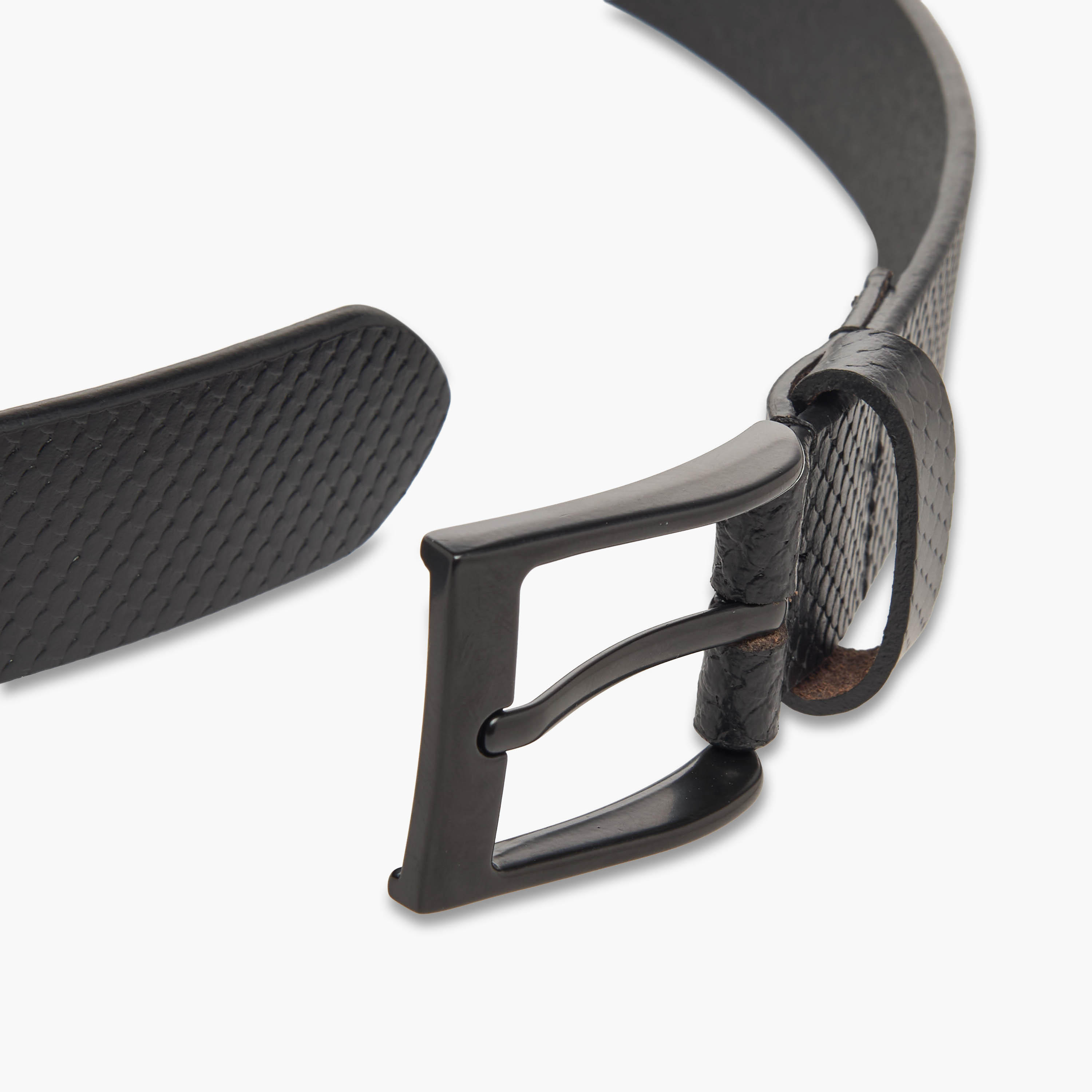 حزام جلد رجالي فاخر بتصميم عصري وأنيق-men-beltsandwallets-belts-image-5